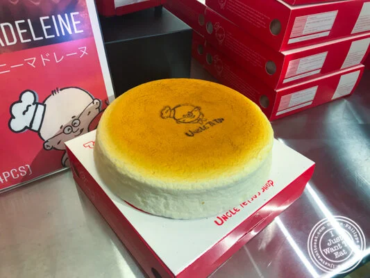 cheesecake at Uncle Tetsu cheesecake in NYC. NY
