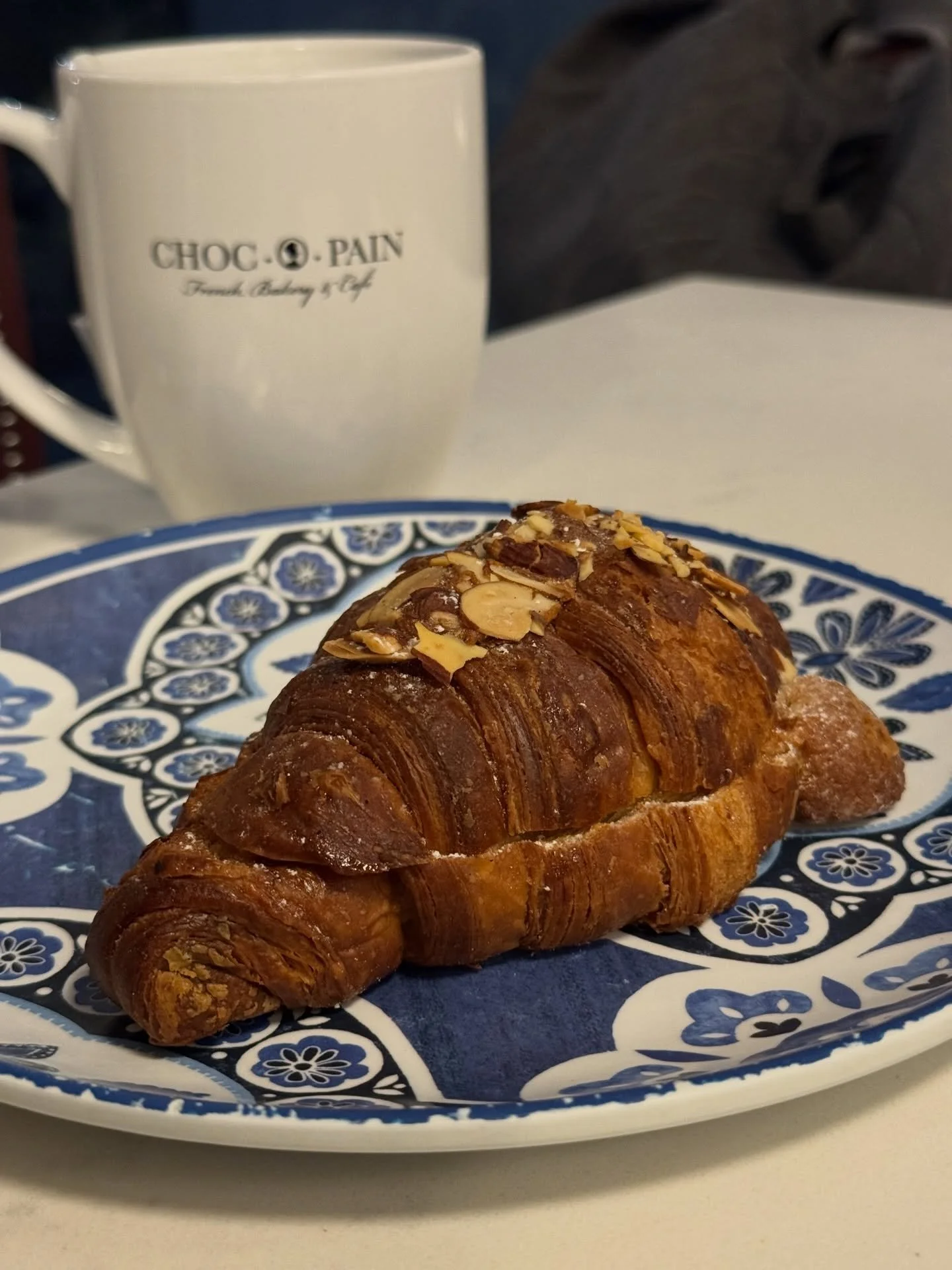 Almond croissant 🥐 
@chocopainbakery 
.
.
.

.
#ijustwanttoeat #frenchfood #almondcroissant #hobokennj #foodblog