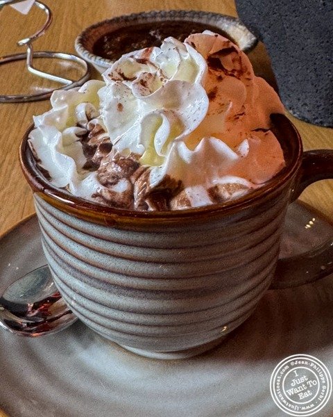 The boozy hot chocolate from  @oyamelbyjose, made with mezcal and Oaxacan chocolate is a good way to forget about the weather!
.
.
.
.
.
#ijustwanttoeat #foodblog #foodie #foodiesofinstagram #foodies
#foodblogger #foodiegram #foodiegram #foodielife
#