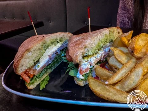 🥪✨ Have you ever bitten into a sandwich that instantly hits all the right notes?

The burrata caprese sandwich at Planet Hollywood - Times Square is next level 😍 Creamy burrata, juicy tomatoes, fresh basil, and that delicious bread &mdash; all serv