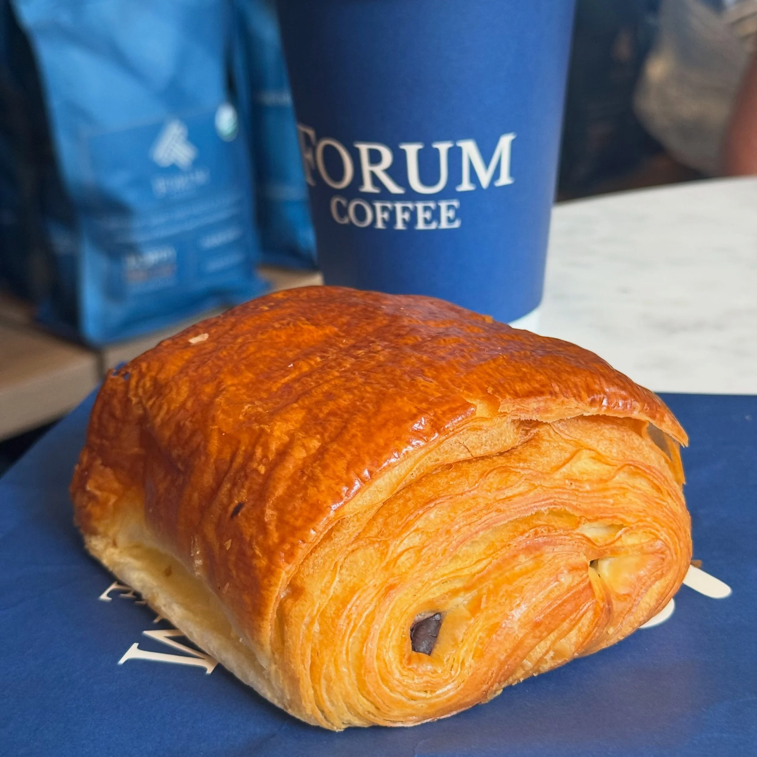 Oh yeah
☕🥐 A SIMPLE FRENCH BREAKFAST 🥐☕

Kept it easy this morning &mdash; just a coffee and a chocolate croissant at @forumcoffeehoboken, the way mornings are meant to start ☀️🇫🇷 There&rsquo;s something so nice about that classic pairing: a stro