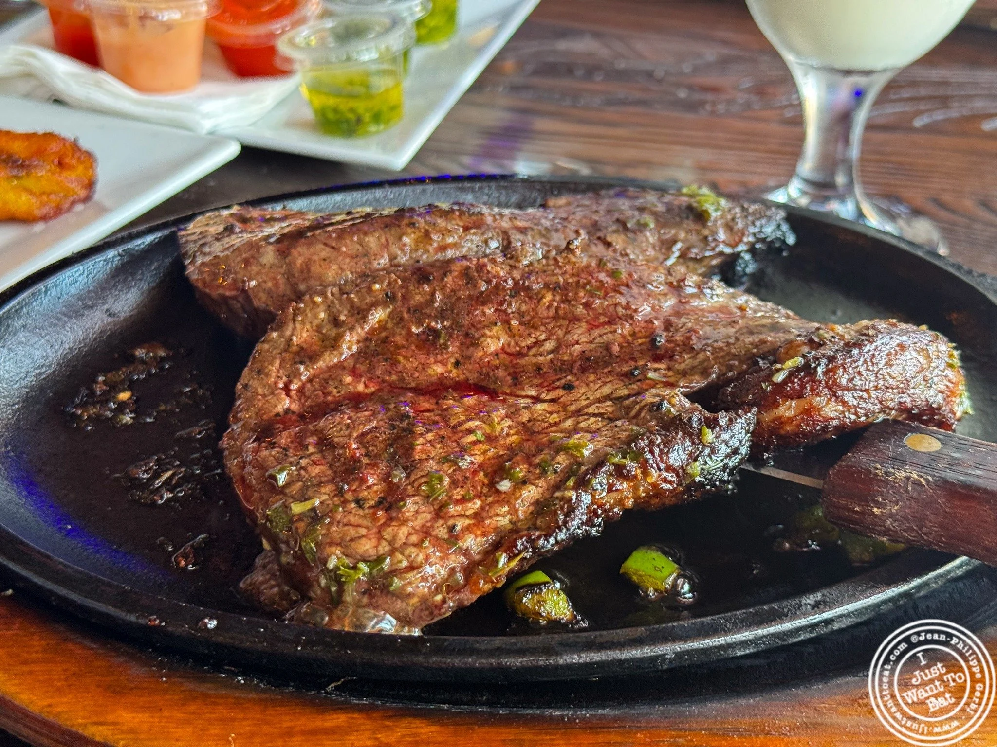 🥩🔥 Lunch destination: @colombiansteakhouseandlounge in Bound Brook, NJ! 🇨🇴🍴

During my visit, I tried their picanha (top sirloin), a classic cut often featured in Brazilian churrasco. 😋 

Always exciting to discover local spots and I documented