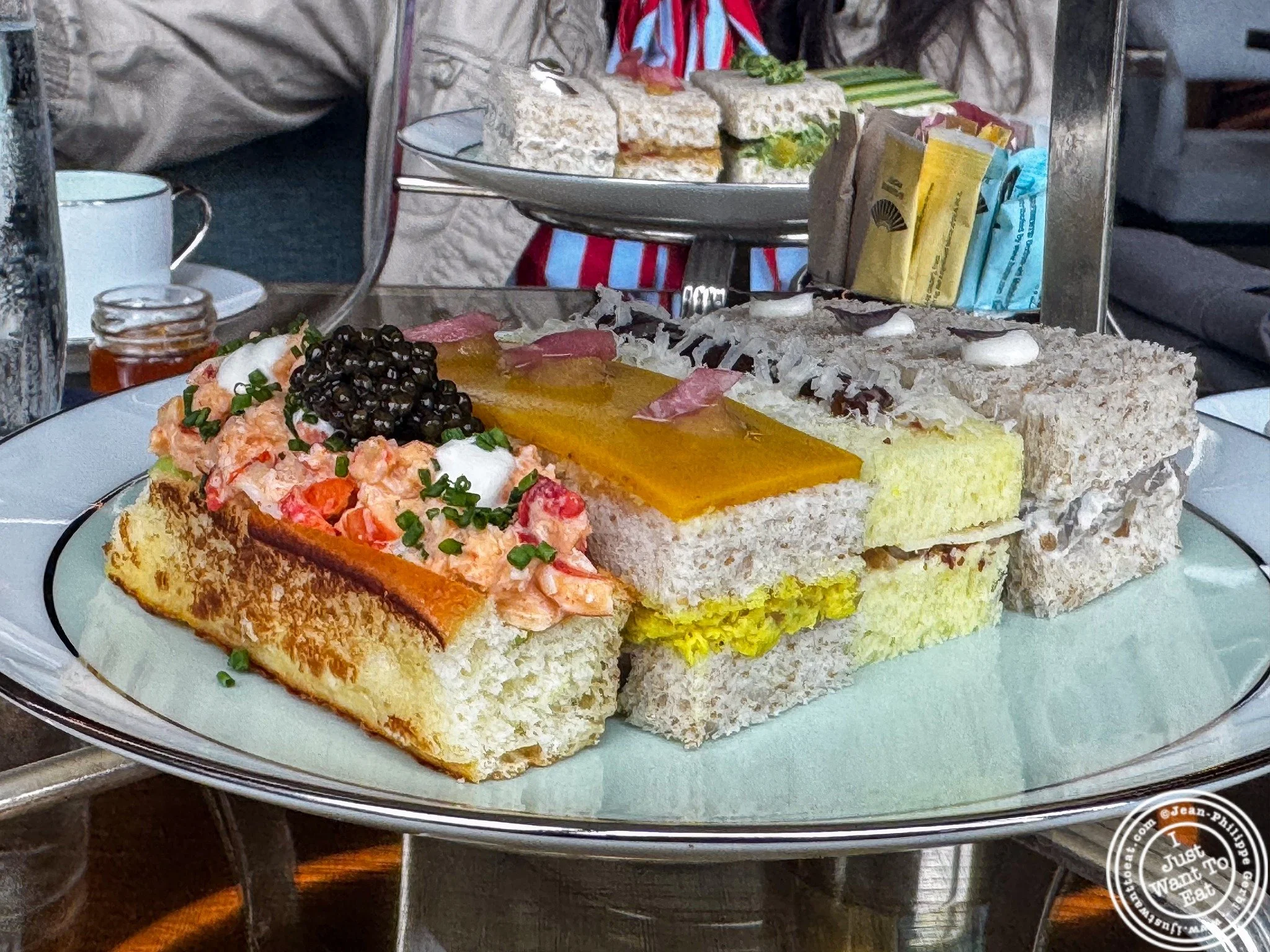 🫖✨ Afternoon tea with a view... but not every experience lives up to the setting. 🏙️🍰

We recently visited The Mandarin Oriental New York for afternoon tea, hoping for an elegant and memorable experience. While the stunning views of Columbus Circl