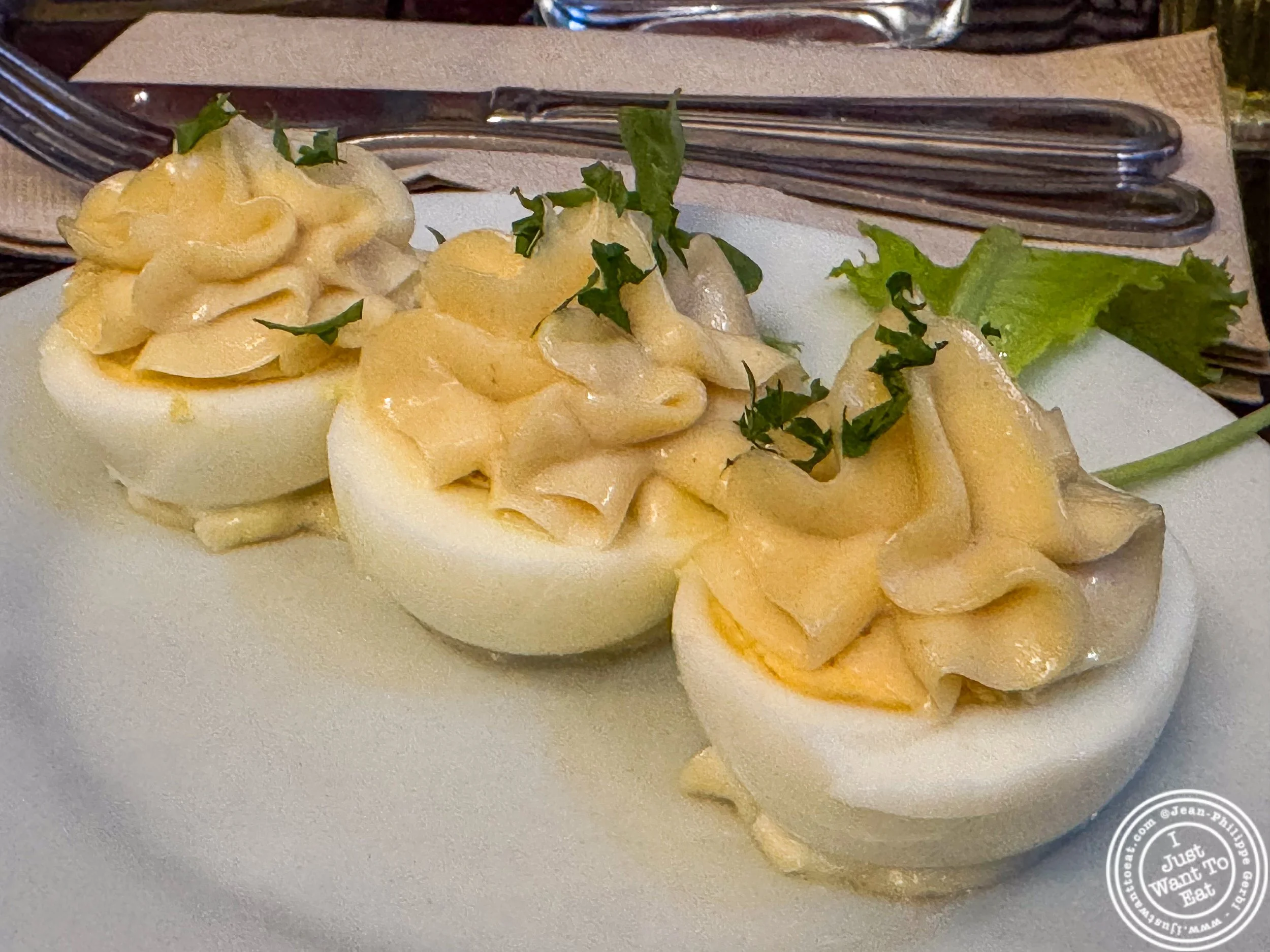 Oeuf mayonnaise at Le Bouillon des Archers in Grenoble