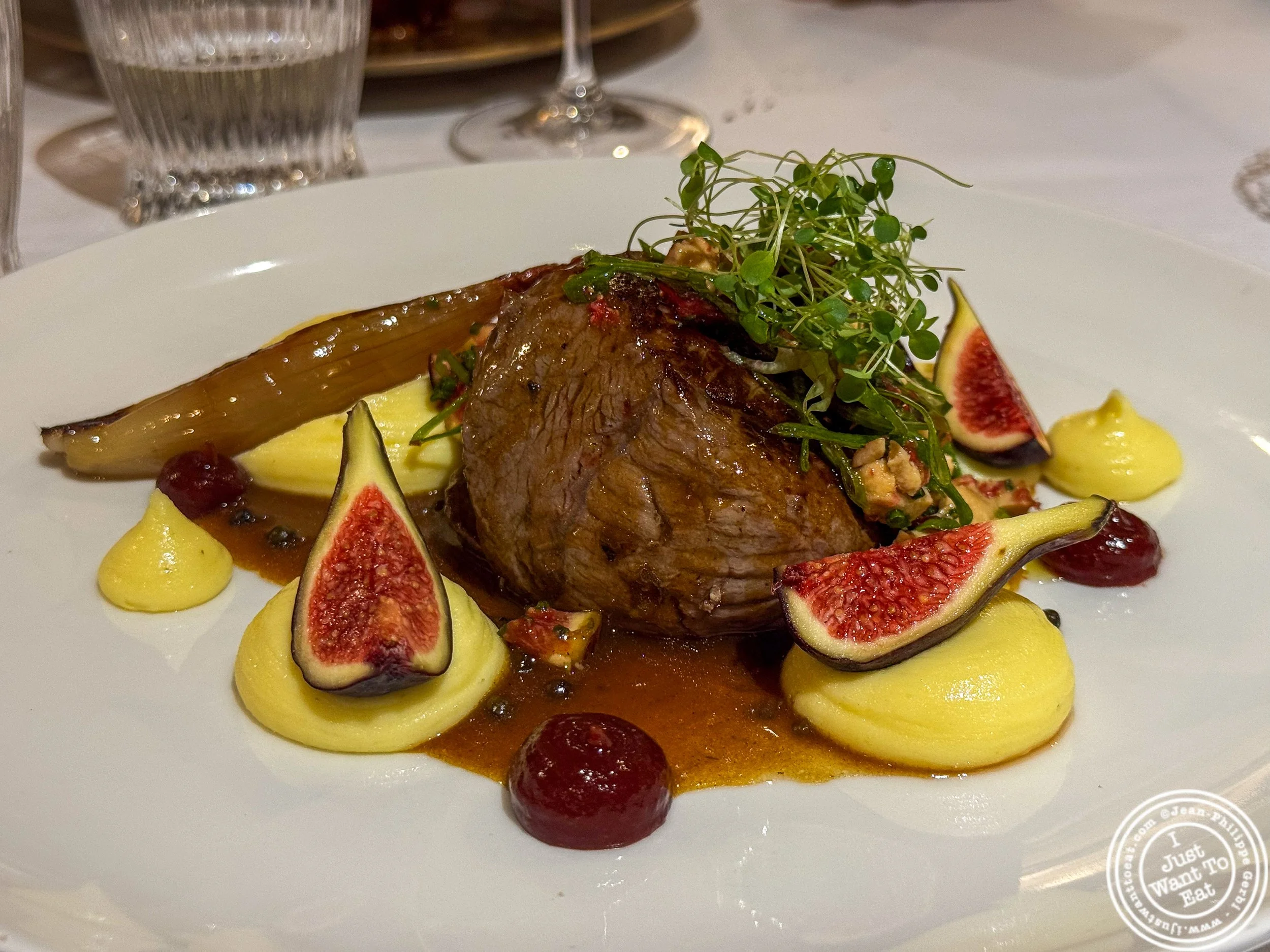 Roasted rump steak at Le Clocher in Annecy-Le-Vieux