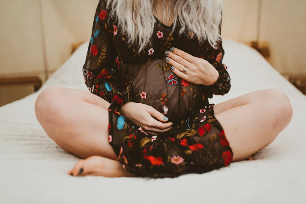 Chelsea's Boho Maternity Shoot.