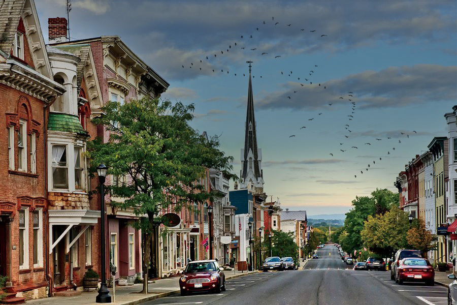 hudson from arch digest-flock-E+M-2.jpg