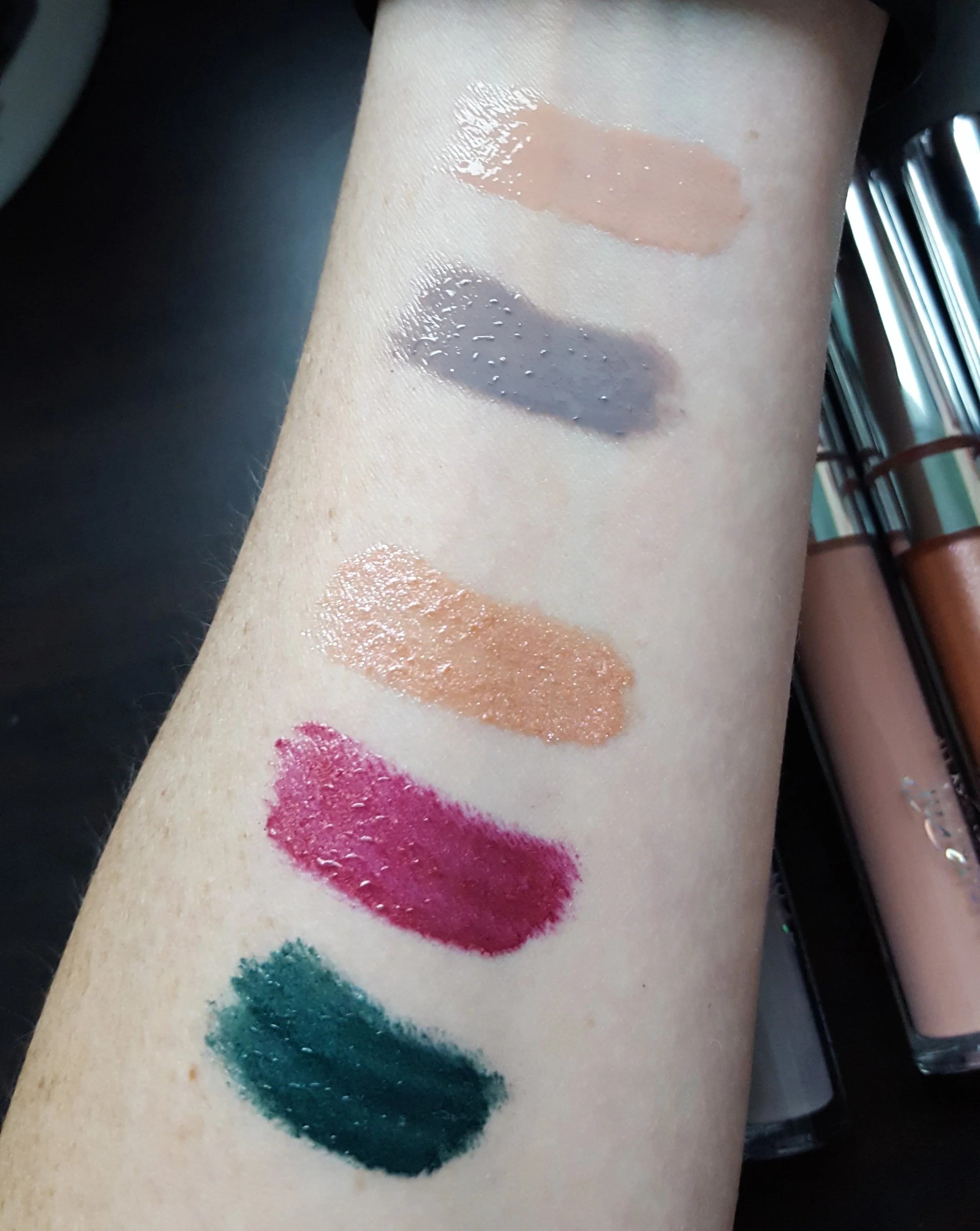 You can see the metallic finish lippies (bottom three) are bit more streaky than the others.
