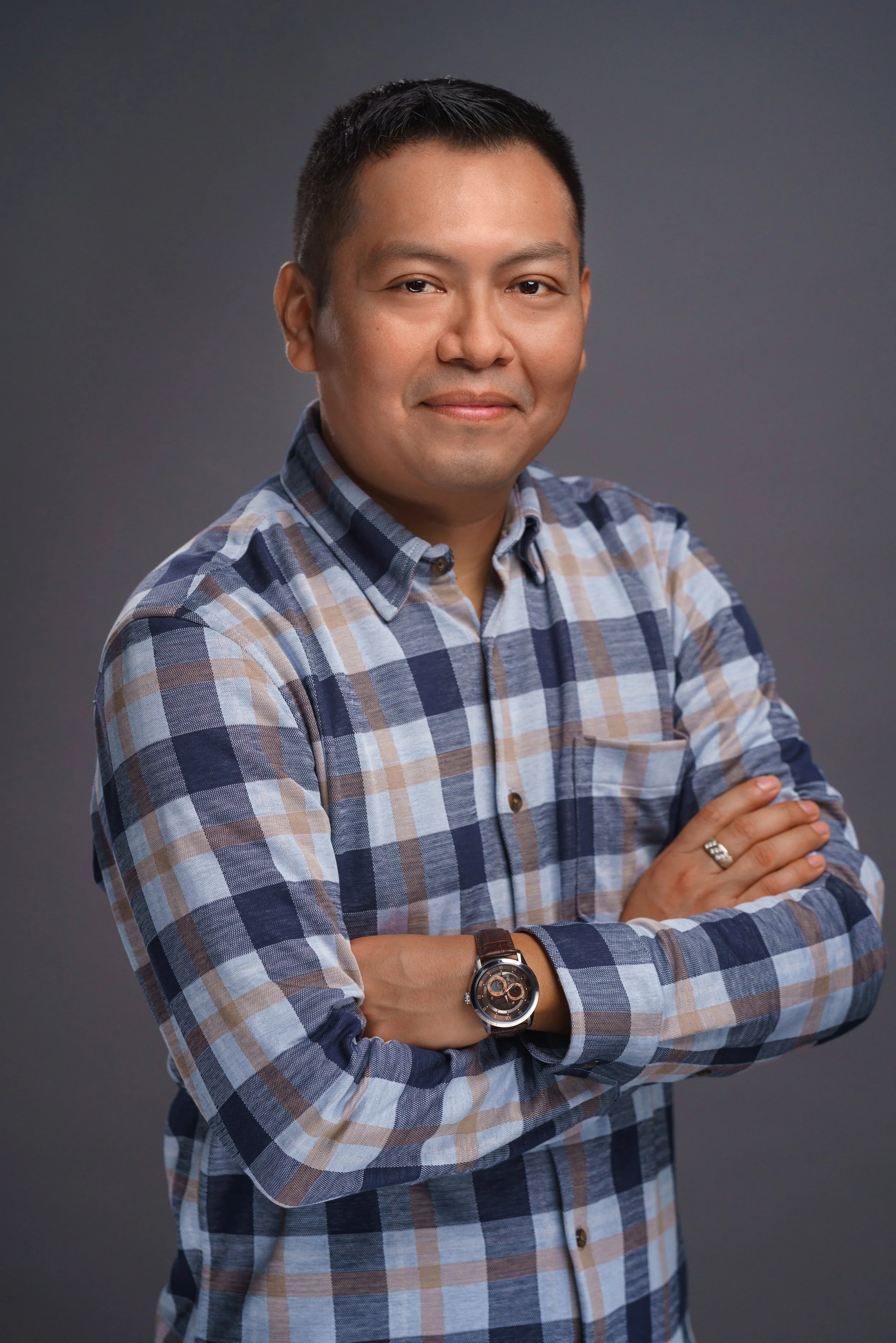 lebanon oregon headshots for linkedin professional business pictures.jpg