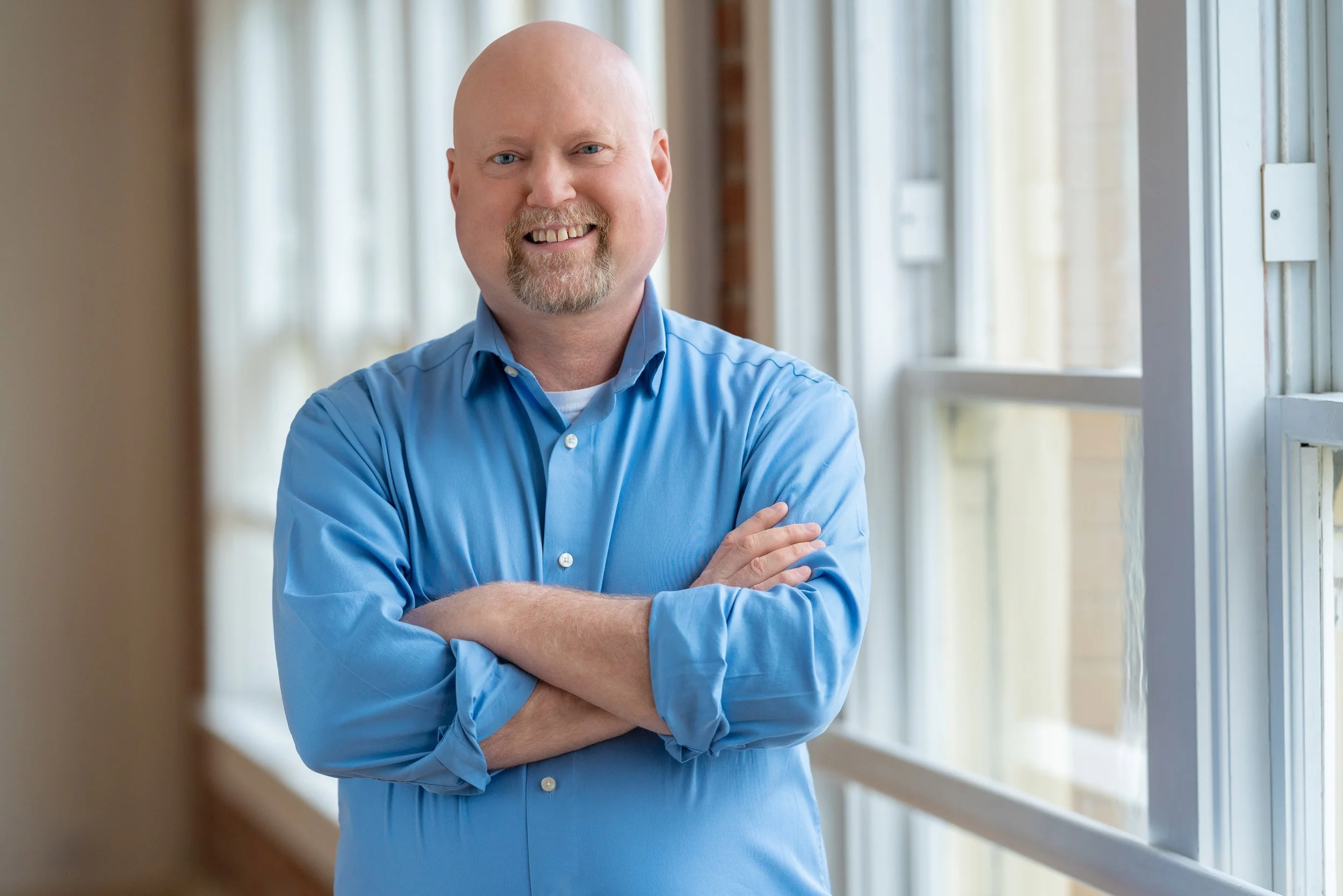 albany oregon financial advisor headshot office pictures.jpg