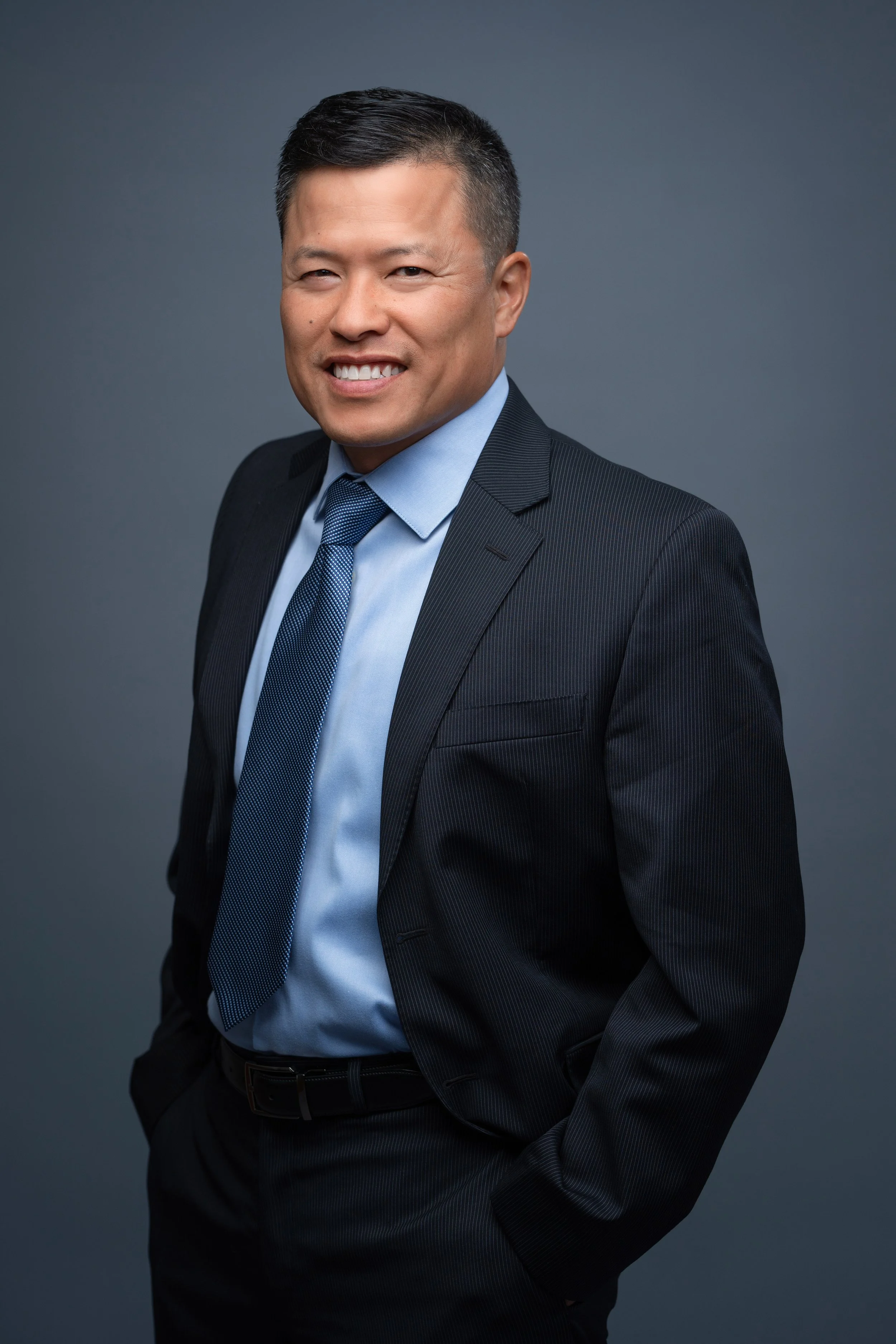 albany oregon professional business headshots executive pictures headshots photographer.jpg