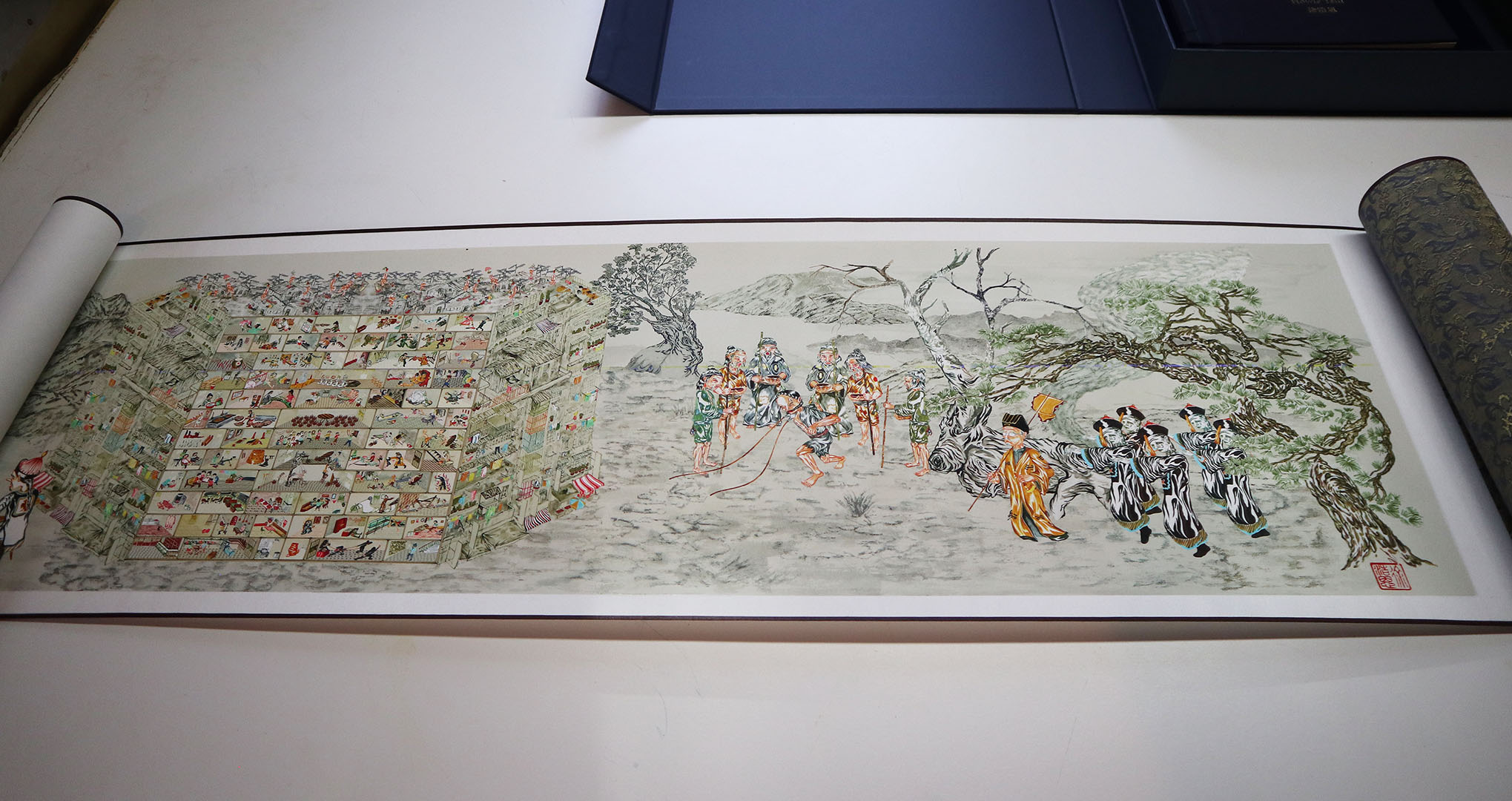 AL_scroll_04.jpg
