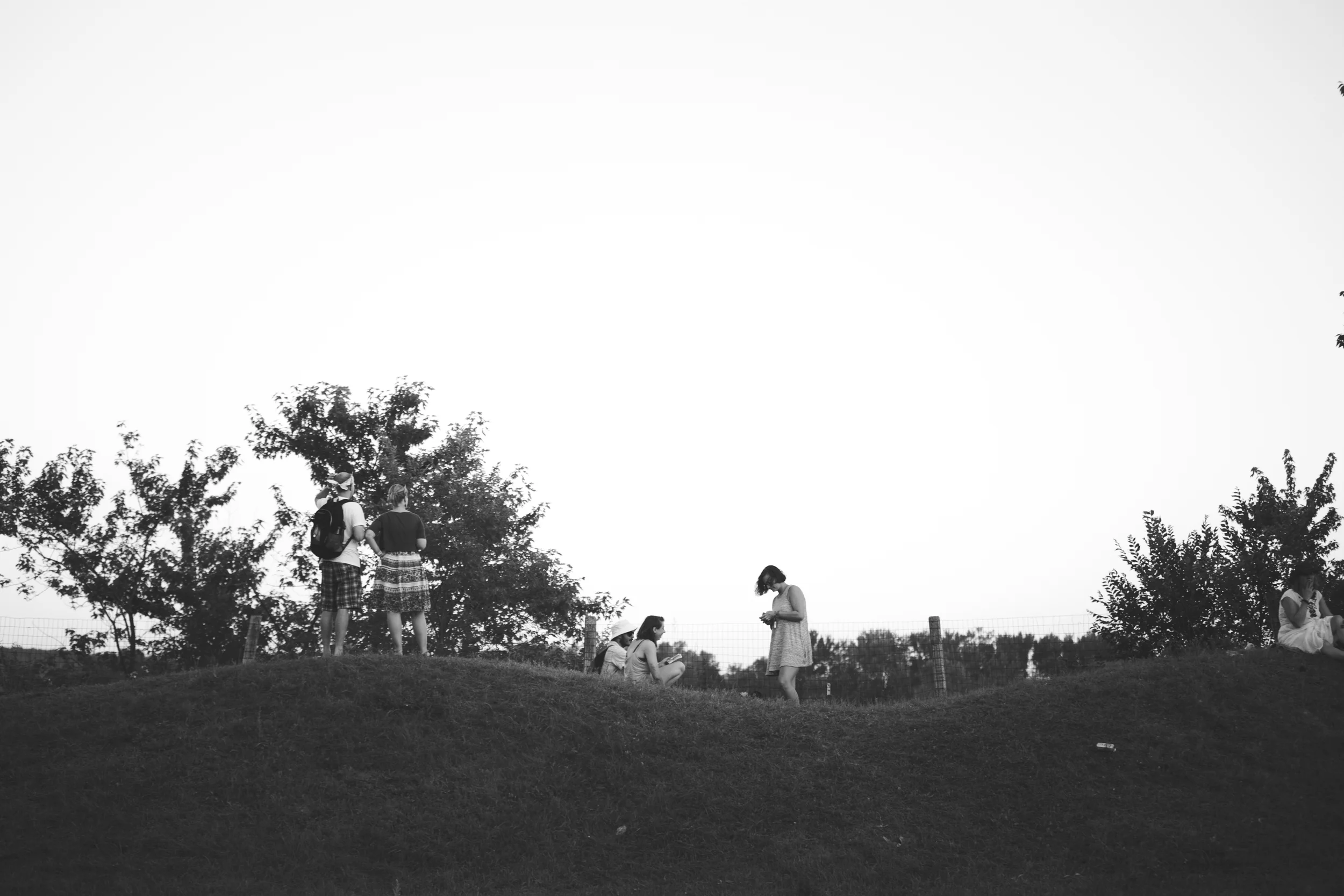 grounds_zoeprinds-flash-145.jpg