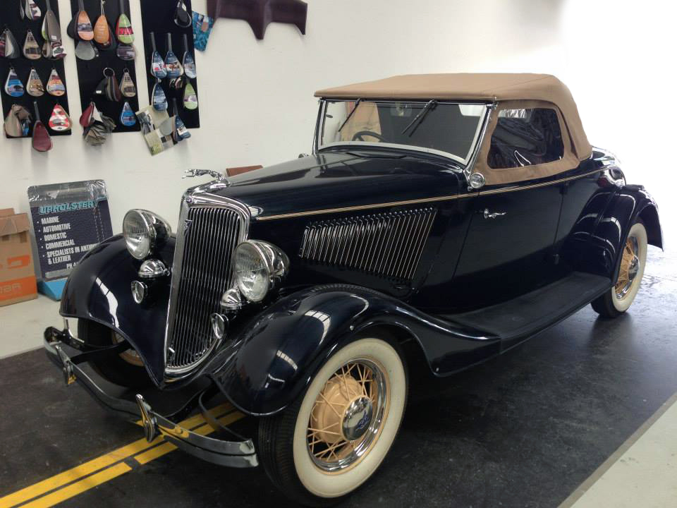 1934 Ford - Bonnie and Clyde's Getaway Car. Soft Top and Full Interior.jpg