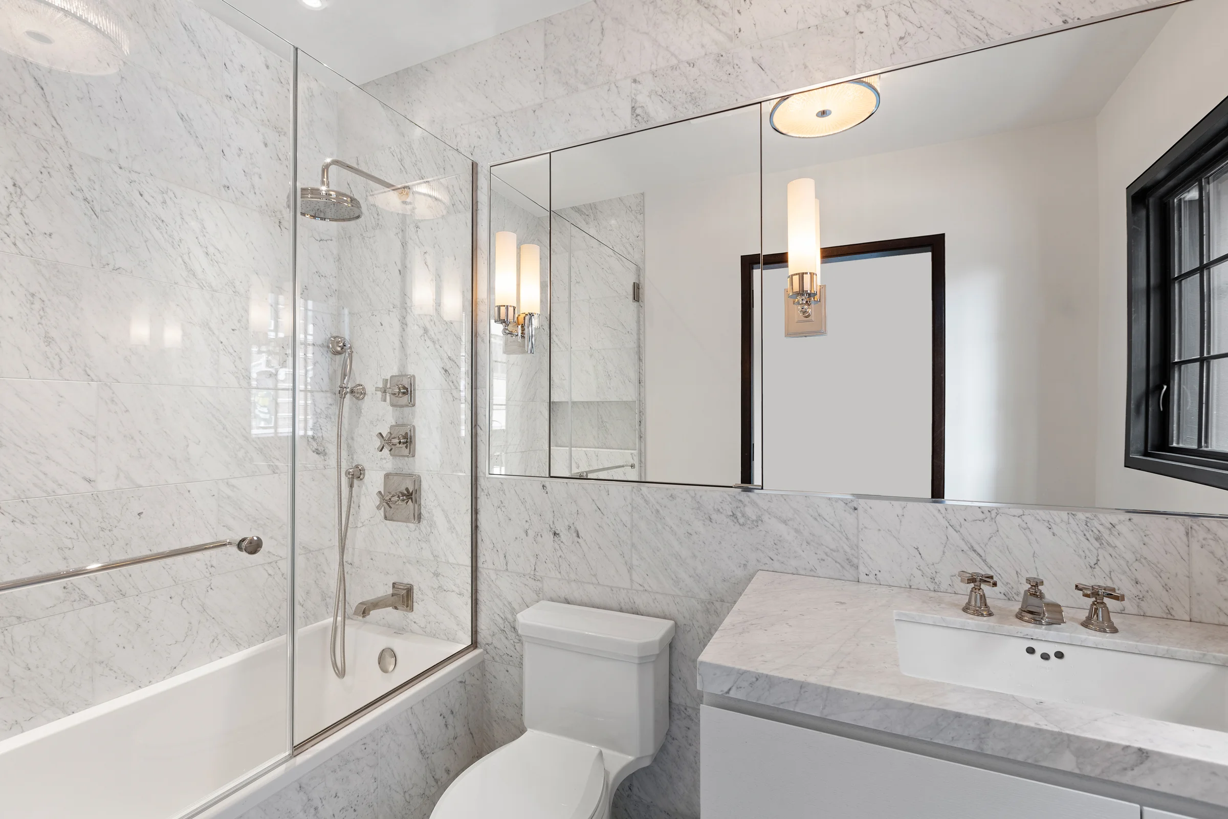 Thompson_Bathroom-03.jpg