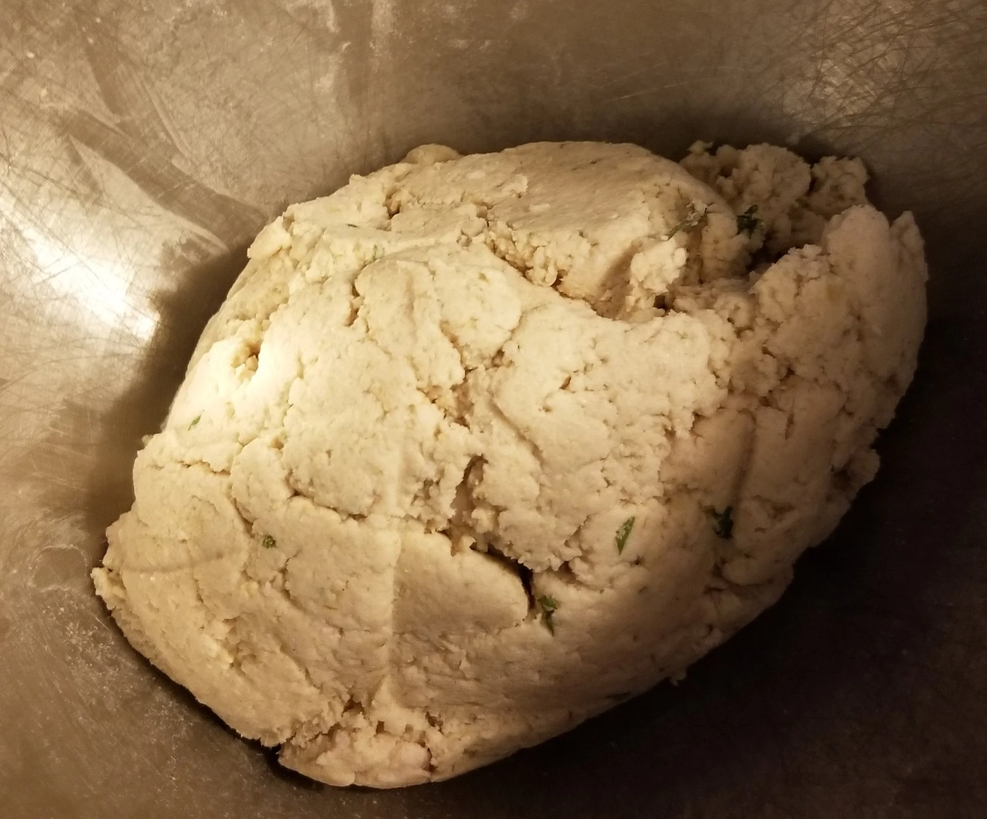 Dough should stay together in a ball. It it doesn’t, add more rice flour.