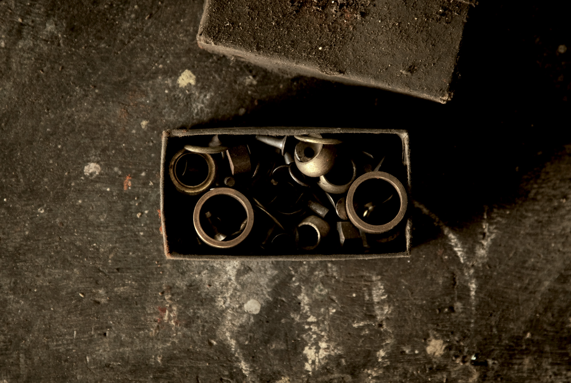 boxofwashers2.jpg