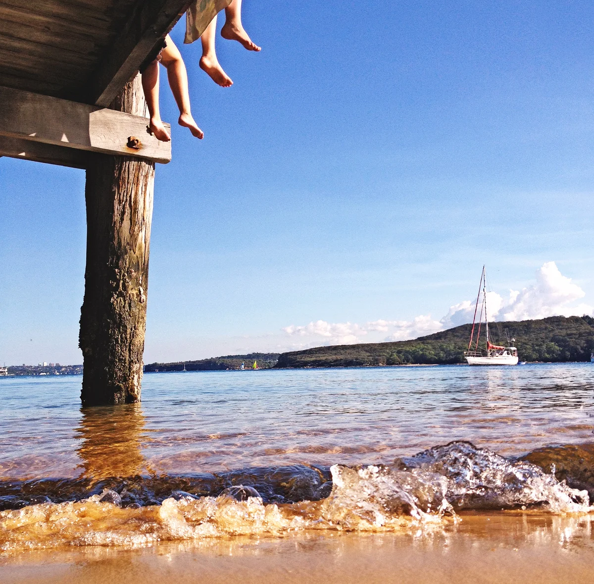 Feet-Dangling-Manly-Wharf_B-28x27.jpg