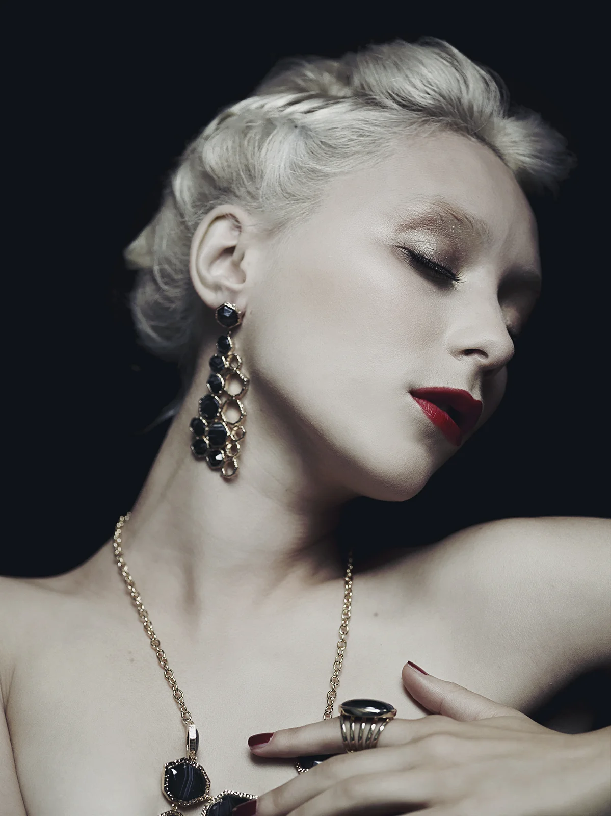 Isharya Jewelry/Campaign
