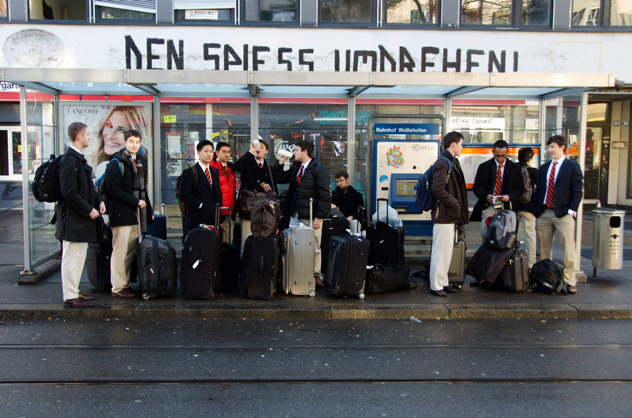 busstop.jpg