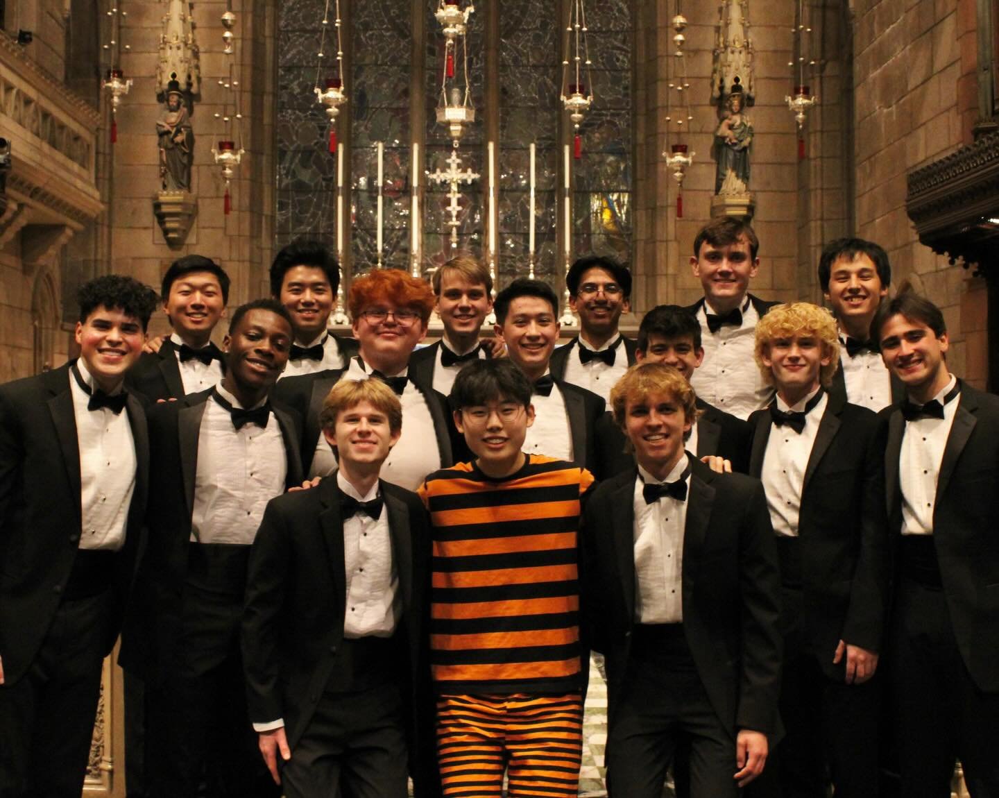 We had the incredible opportunity to revisit @saintmarkschurch in Philadelphia to perform our holiday concert a few weeks ago. Experience the magic of the season through dulcet tones by tapping the link in our bio to access the concert recording! 🎄
