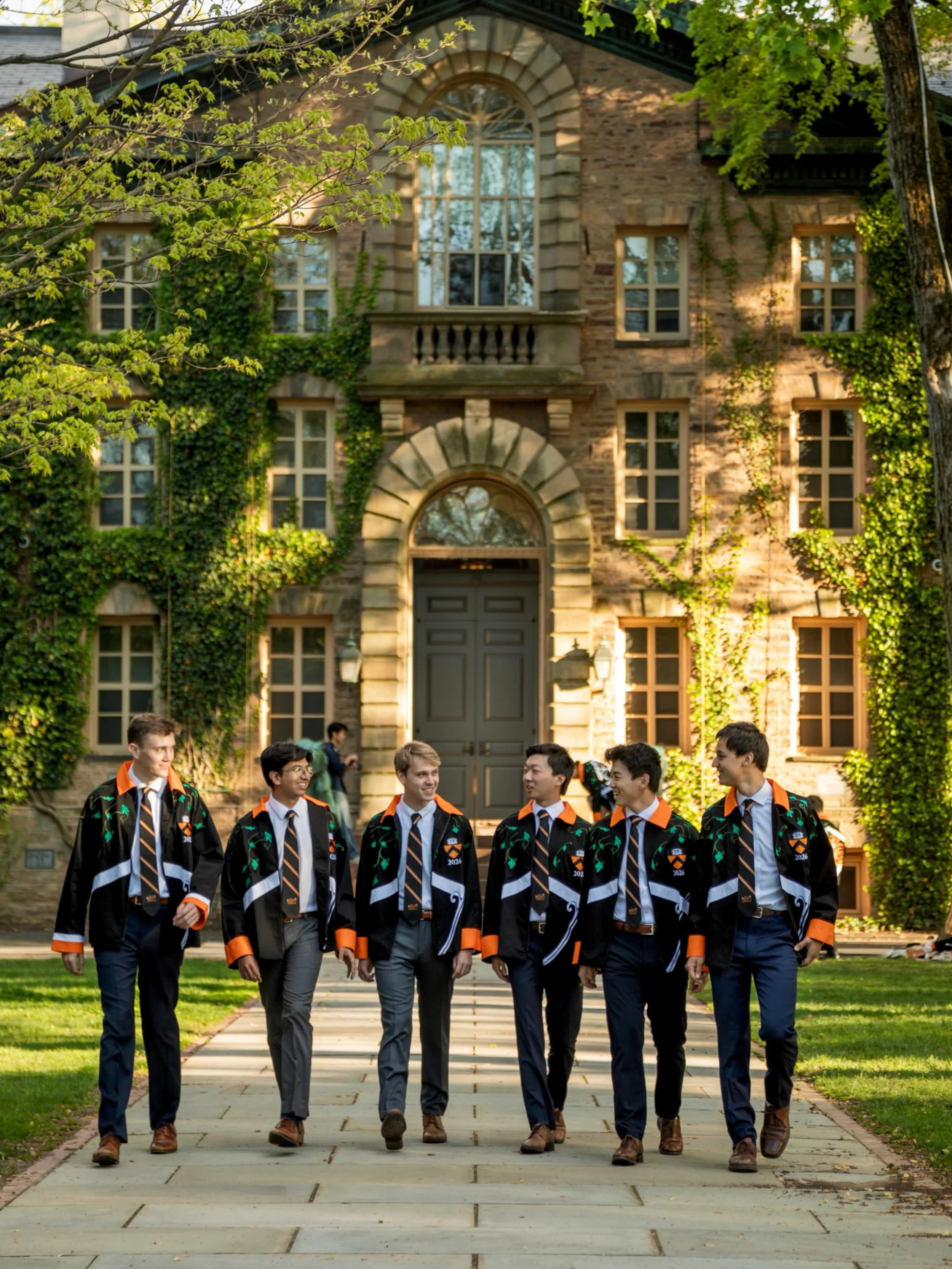Congratulations to our six amazing seniors! From the shores of Miami to the streets of London and the hustle and bustle of Shanghai&hellip;these guys have seen and done it all.

Charlie, Robert, Zach, Brandon, Gary, and Nick, thank you for all of you