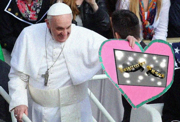  Pope Francis rocking Vosgee logo to 