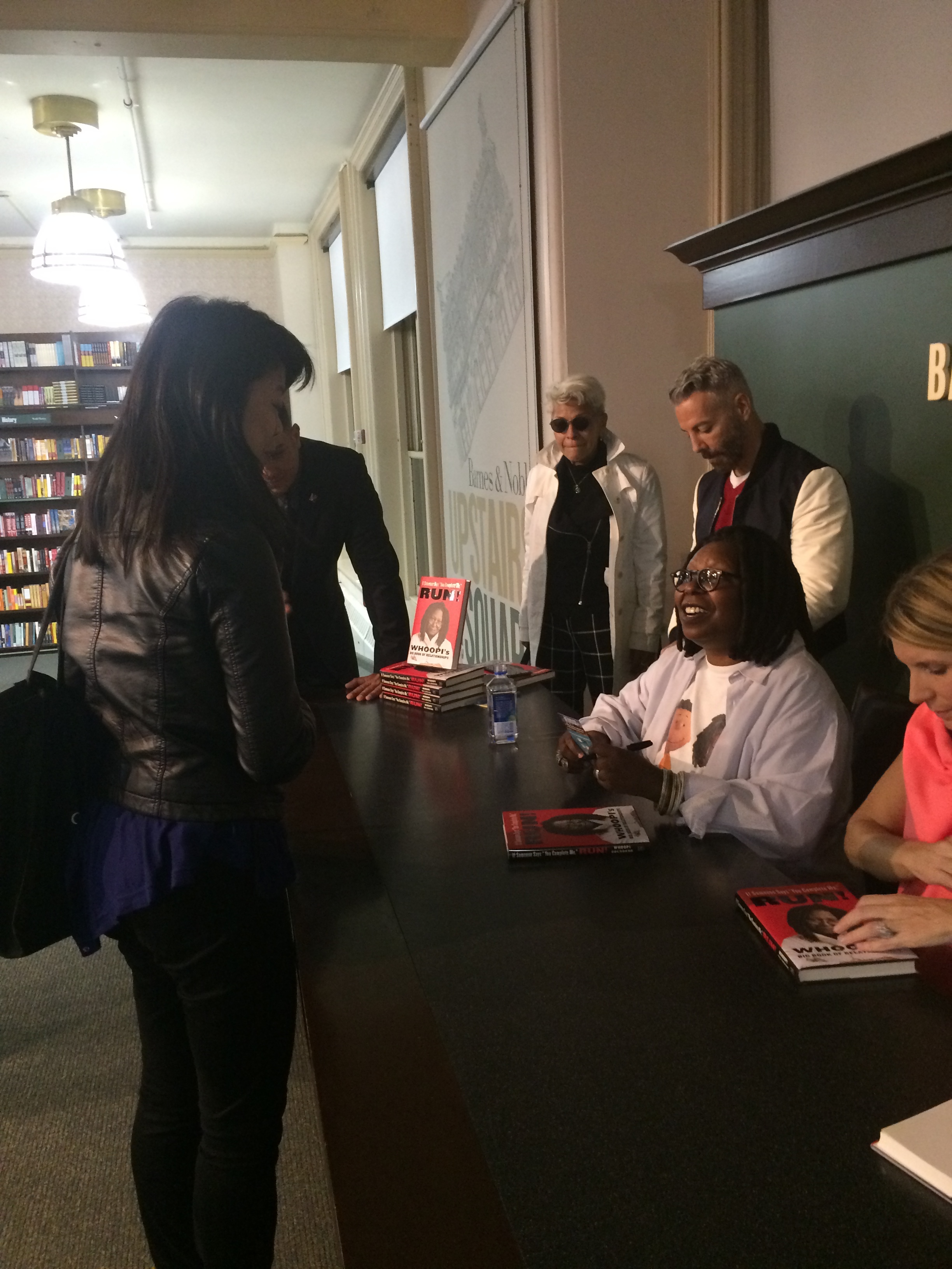 Felicia meeting Whoopi and telling her a bit about Metropolicks .