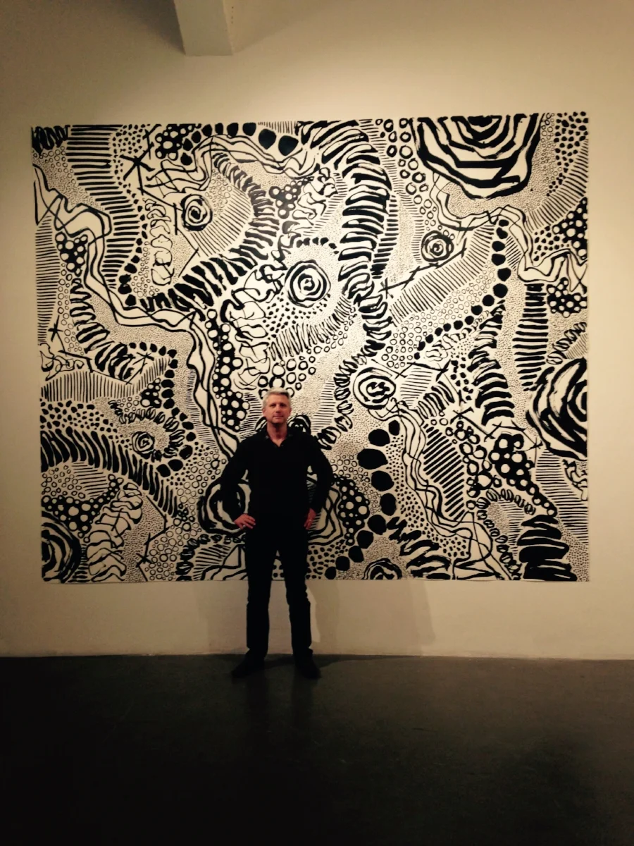 In front of "Invisibility Wave": 2015