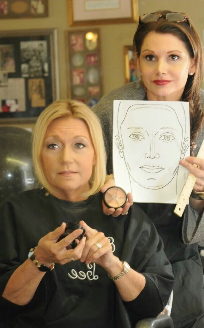Elizabeth Lee Makeup
