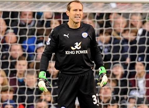 Mark Schwarzer disputó su tercer partido con la camiseta del Leicester (Fotografía: Leicester City)