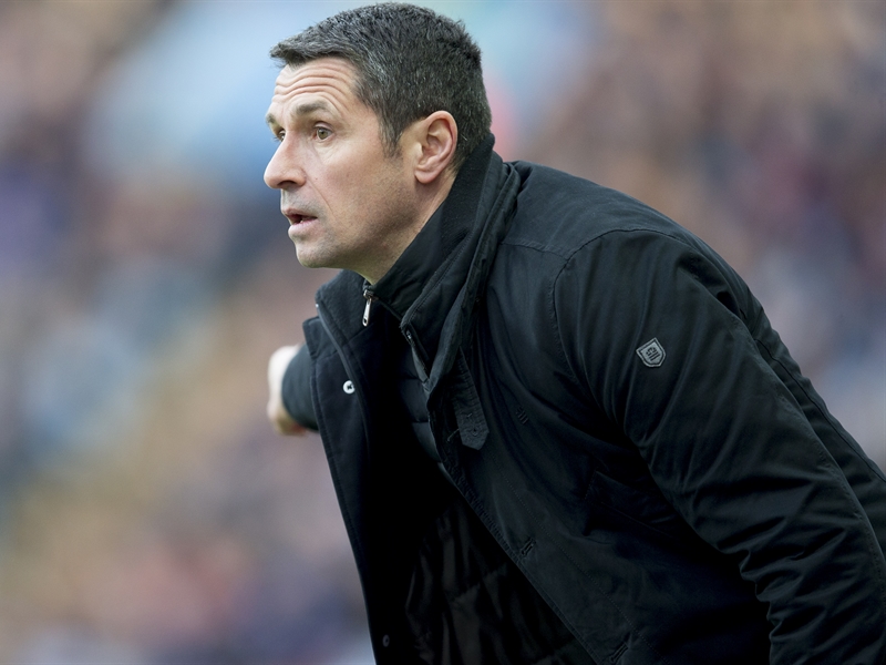 Rémi Garde, en el banquillo de Villa Park | Fotografía: Aston Villa FC