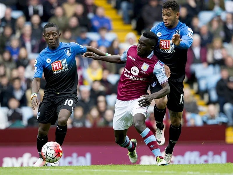 Idrissa Gana, durante el partido ante el Bournemouth | Fotografía: Aston Villa FC