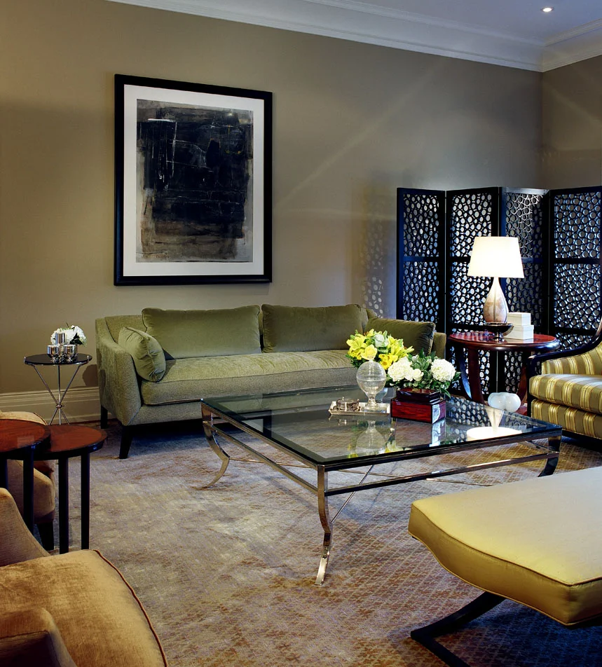 6_Living Room.jpg