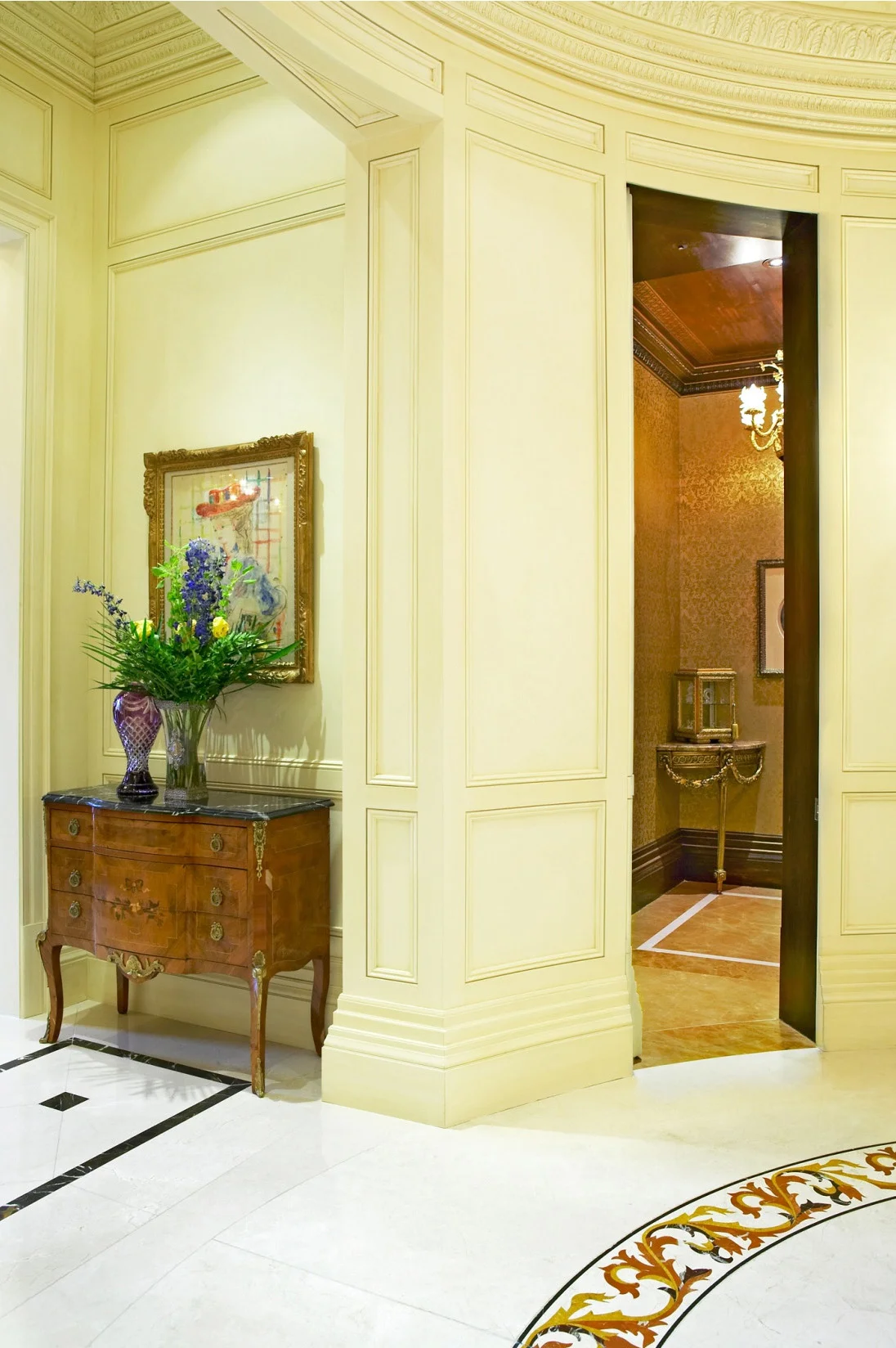 46-entry WC door open.jpg