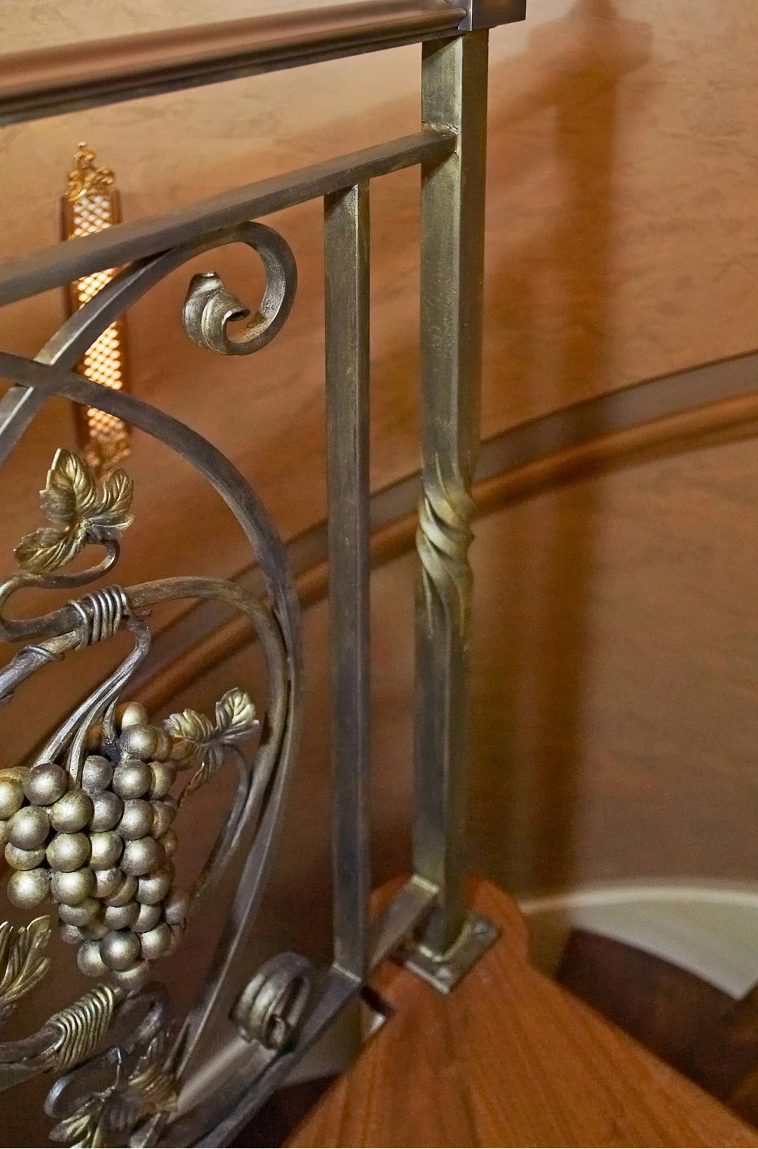 64-railing dtl.jpg