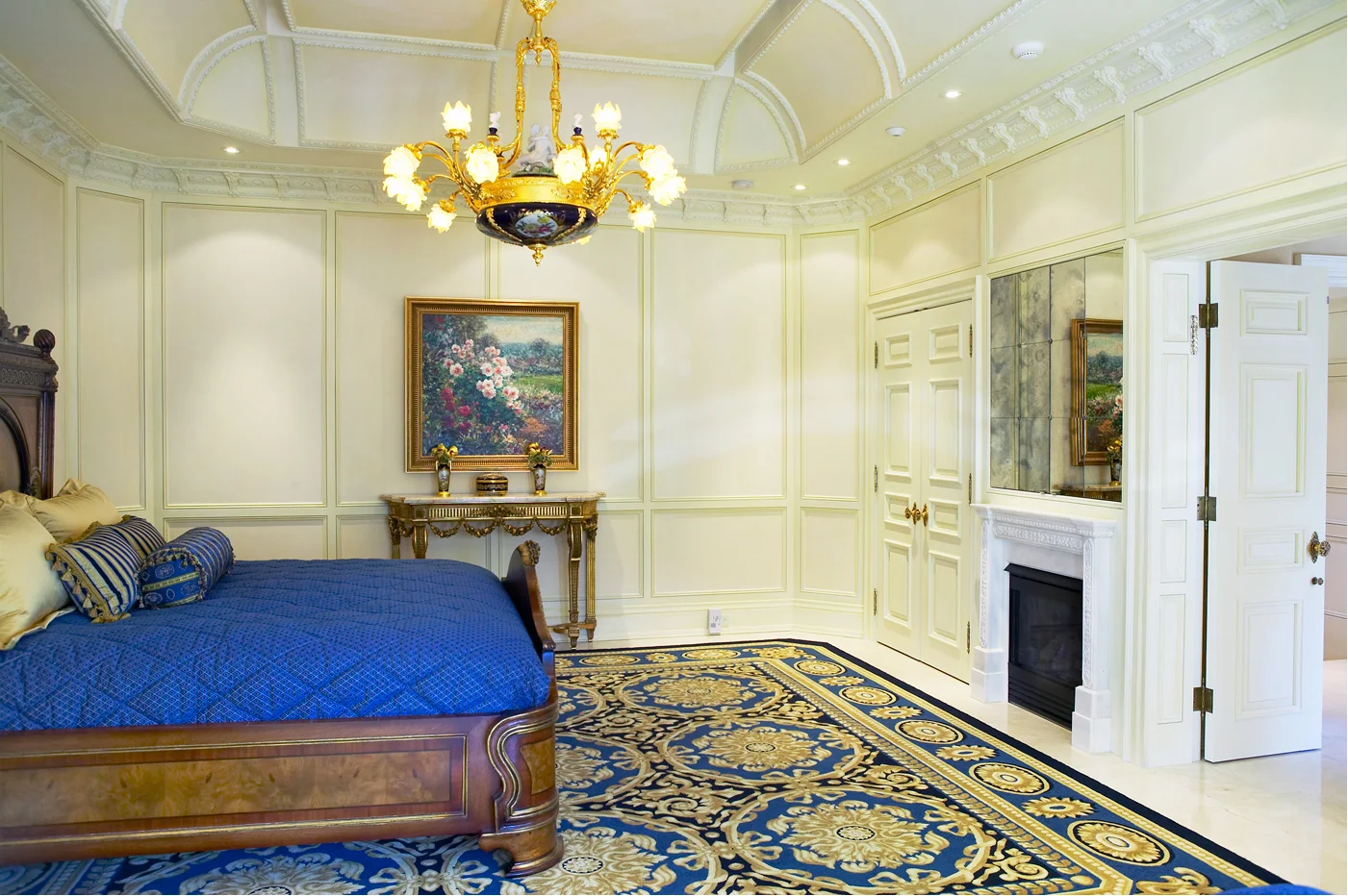 94-bed foot of.jpg