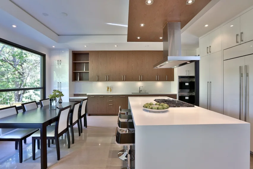 15_Kitchen.jpg