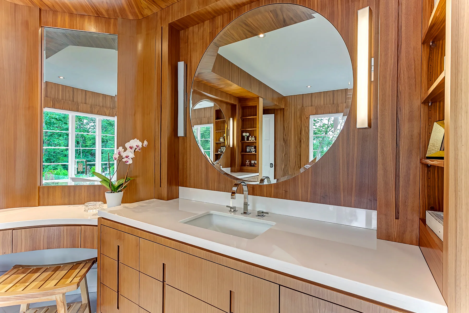 30_Master_Ensuite.jpg