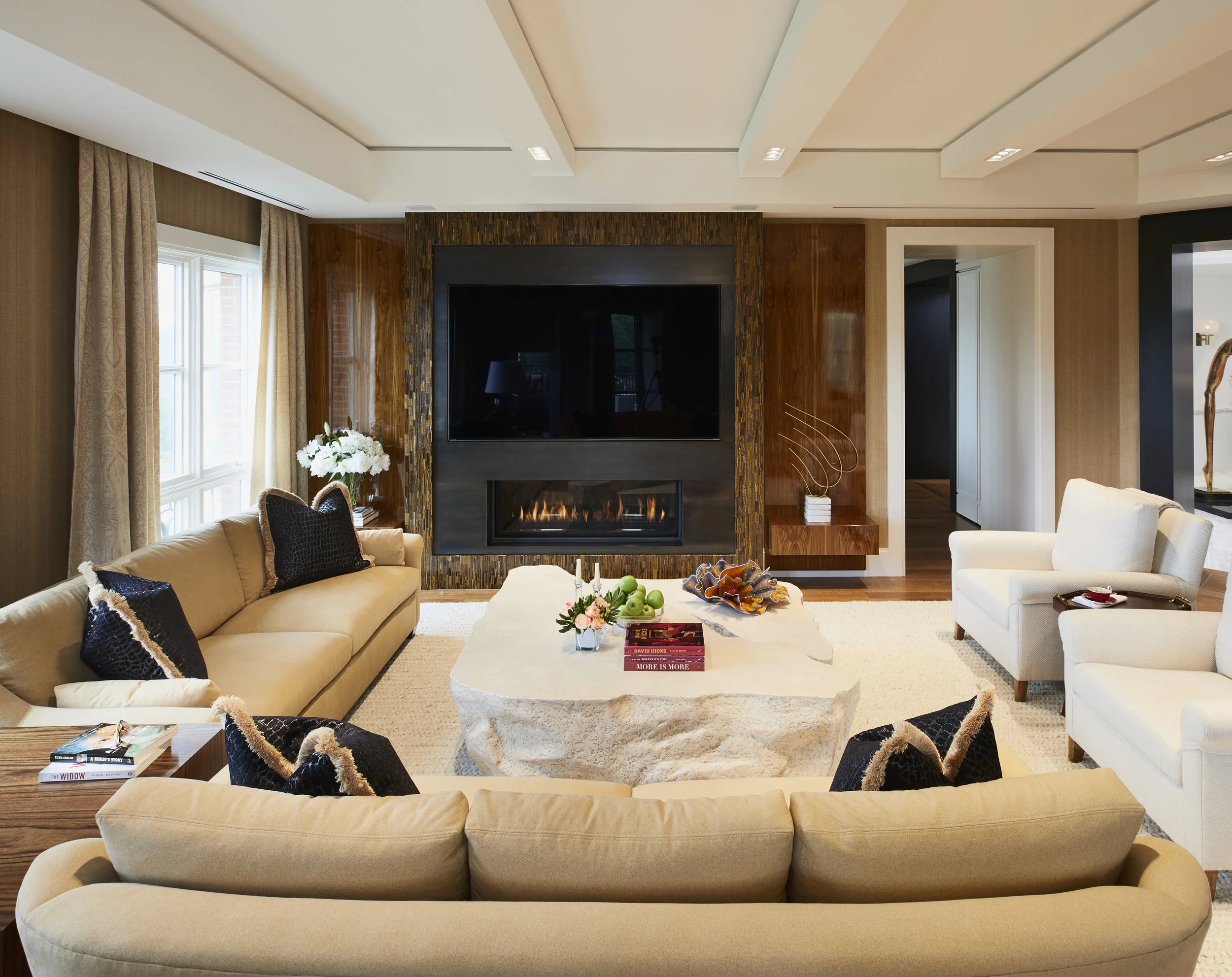 9_Family_Fireplace.jpg