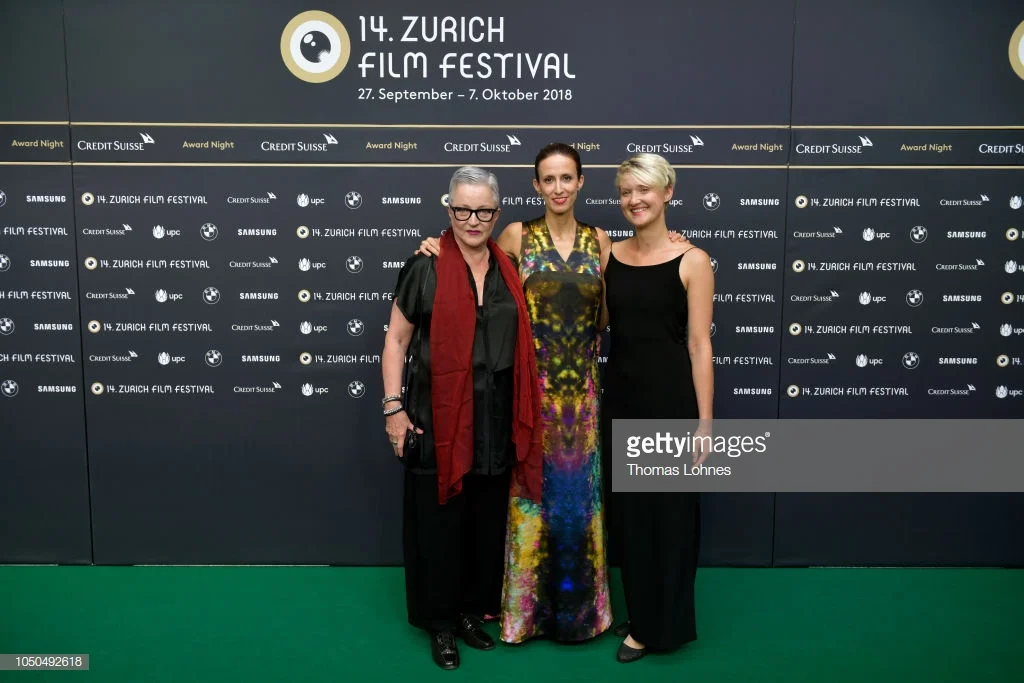 Award Night_Maggie Lada ich.jpg
