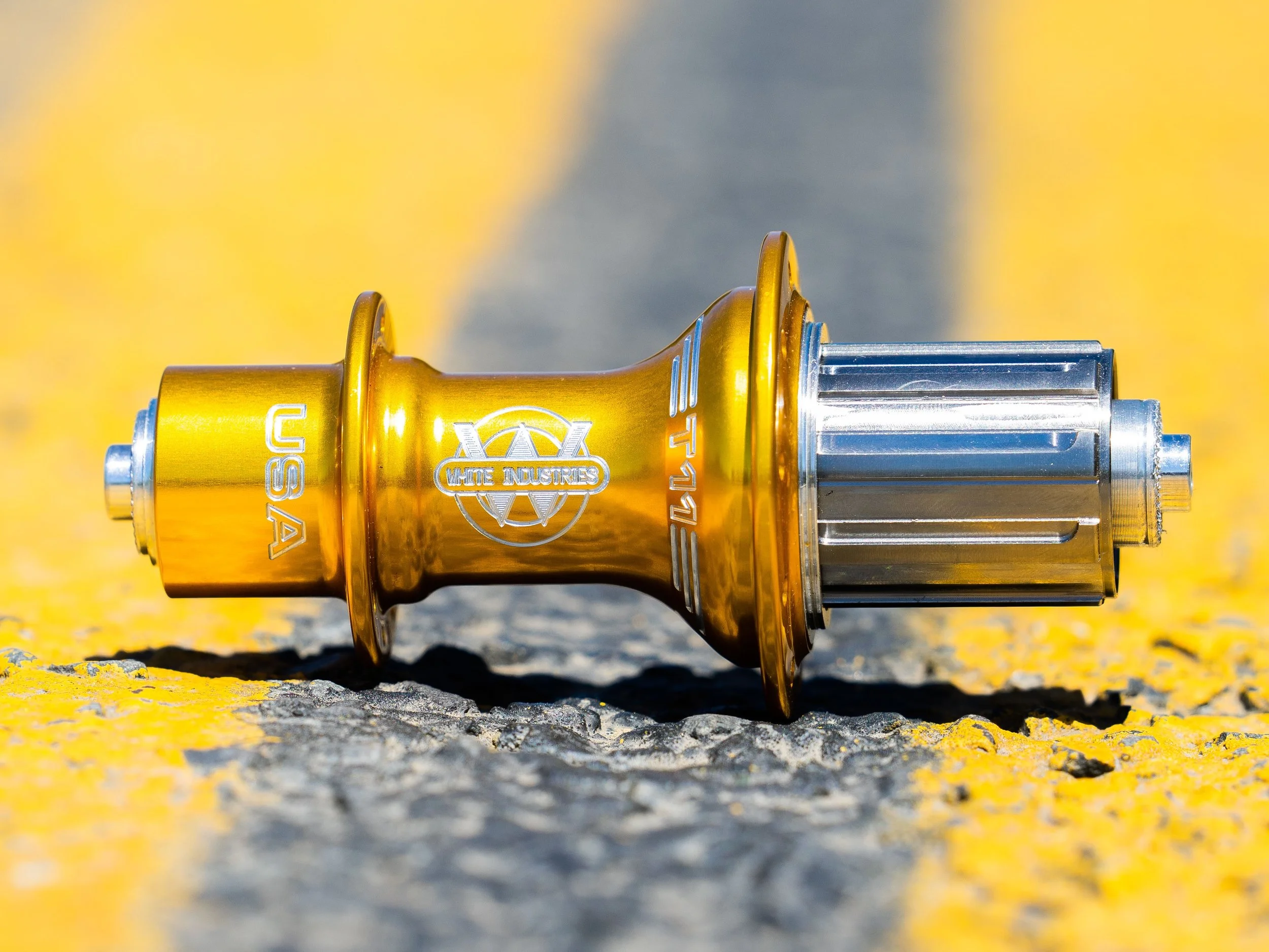 white industries tandem hub