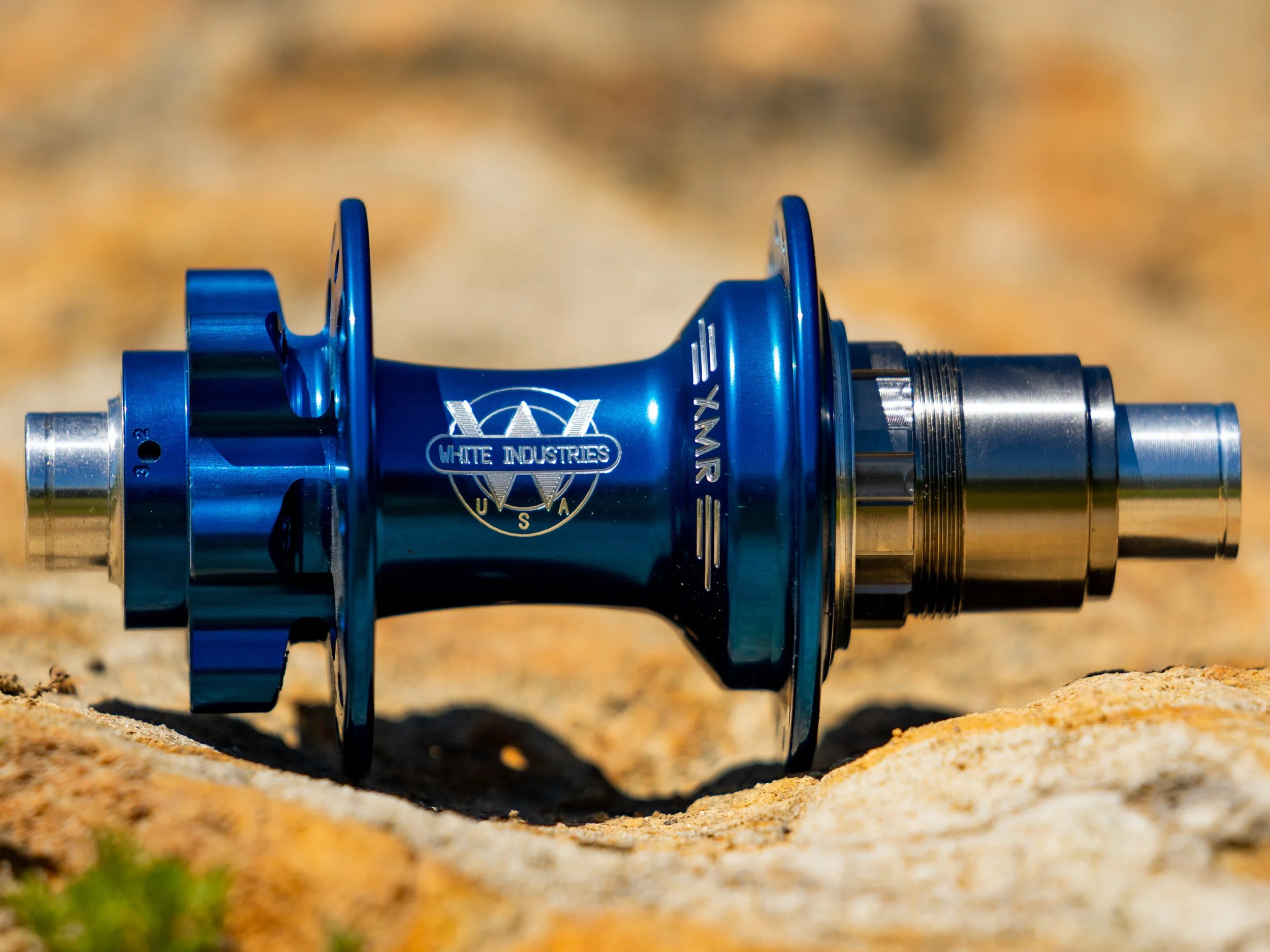 white industries tandem hub