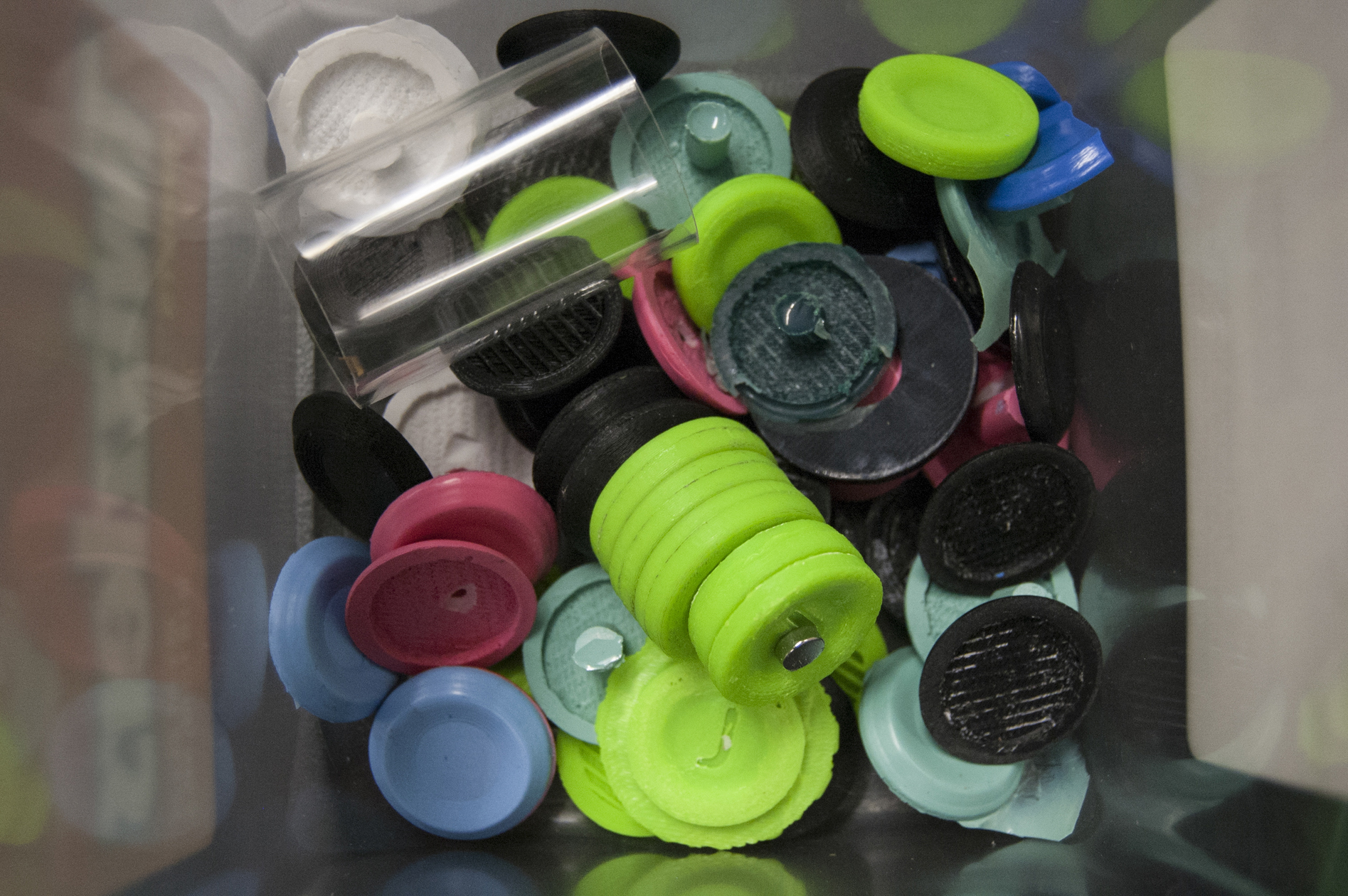 Pucks_2.jpg