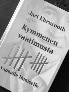 Kymmenen vaatimusta vapaalle ihmiselle.jpeg