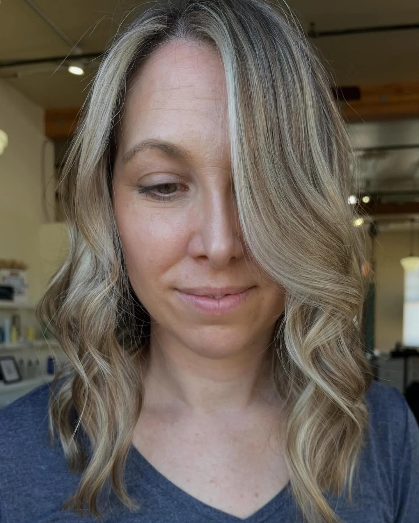 LIGHTER ☀️ BRIGHTER 😎 NO FOOLIN&rsquo; 🤡

It&rsquo;s been too hot lately ... but a great excuse for some more ✨CUSTOM BLONDING✨

BOOK YOURS NOW! Click BOOK NOW

#hive #hivehair #slo #slosalon