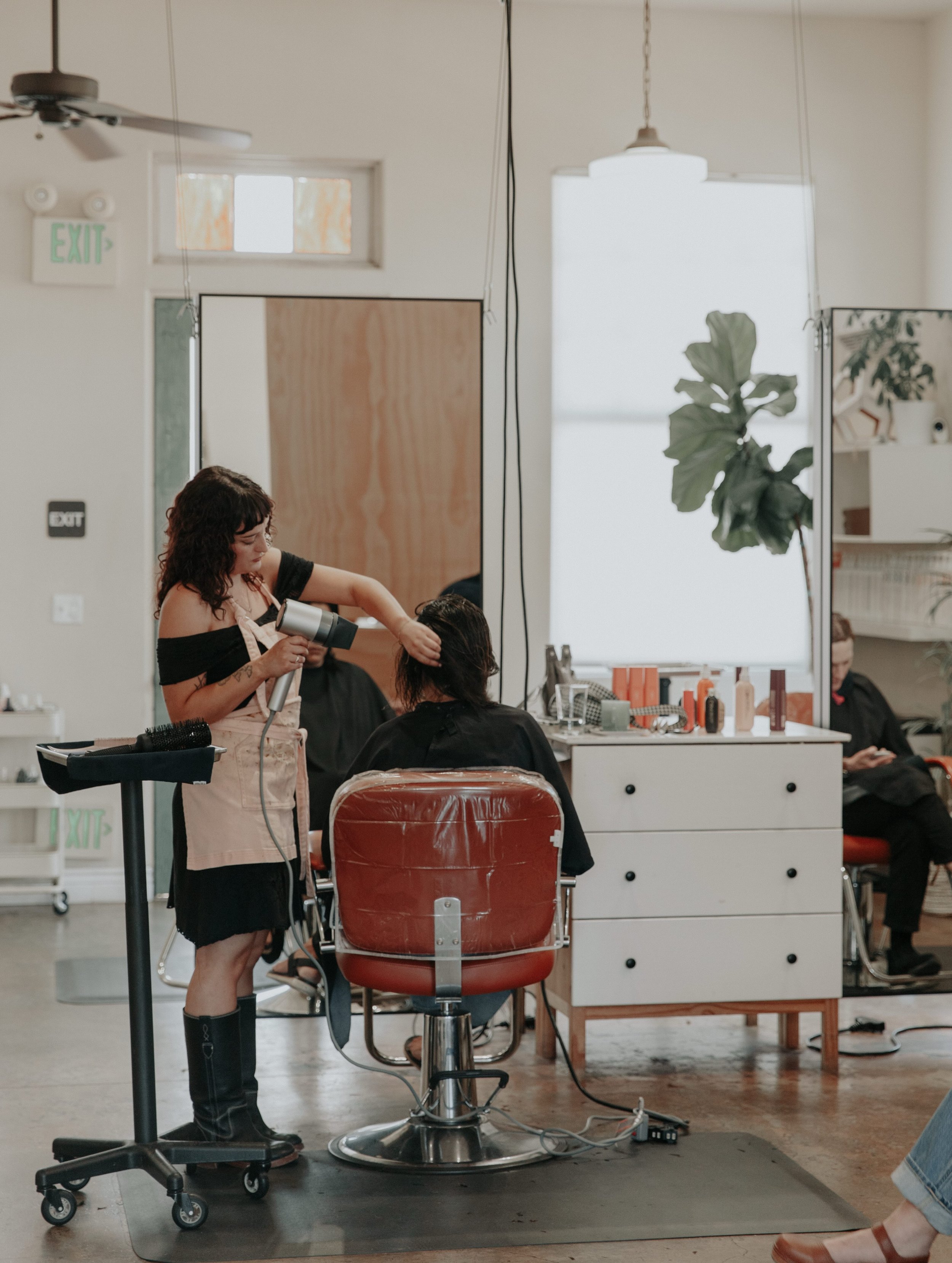 You may have seen: HIve(U) is running a ✨limited time offer✨! $40 haircuts. Any cut. Any style. $40.

Hive(U): Junior Stylists of Hive. Receive all that Hive has to offer, while our stylists hone their skills. As a model for Hive(U), don&rsquo;t be s
