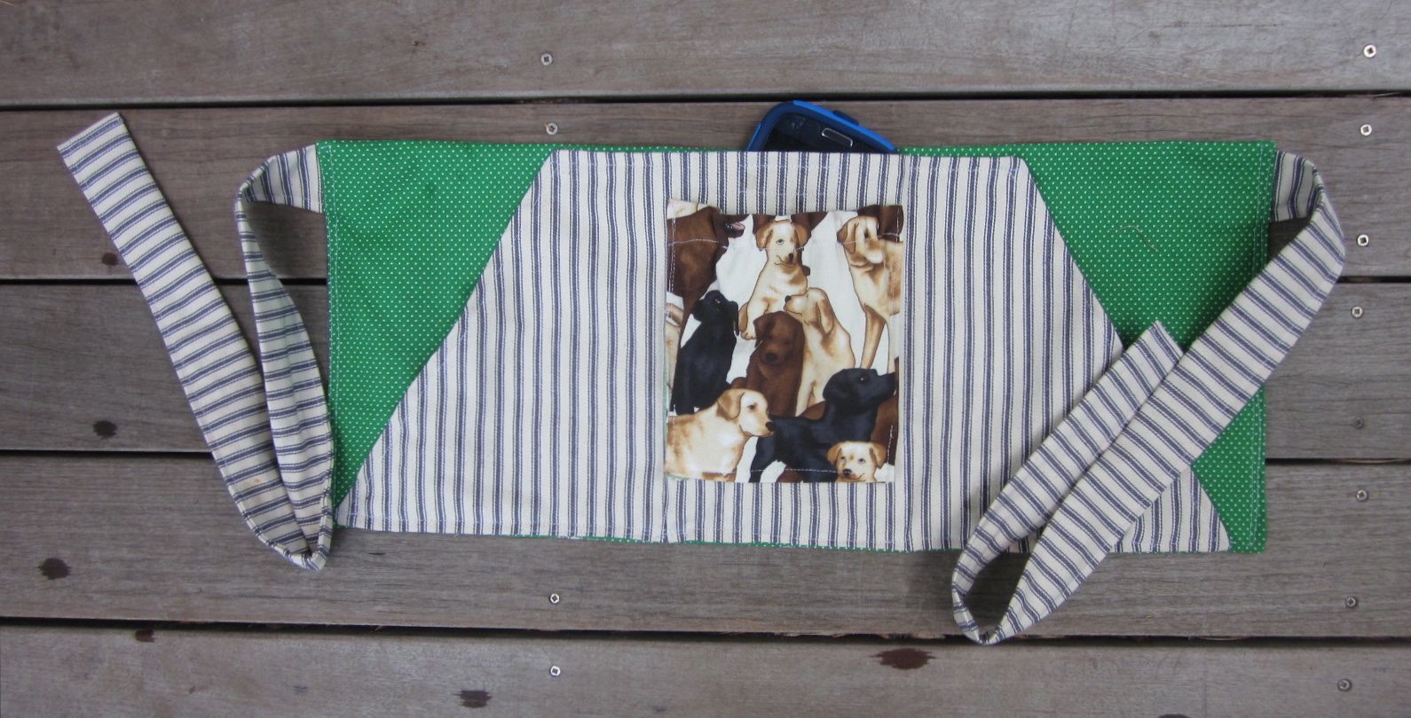 Dog Training Apron Tutorial (Click text to open Tutorial)