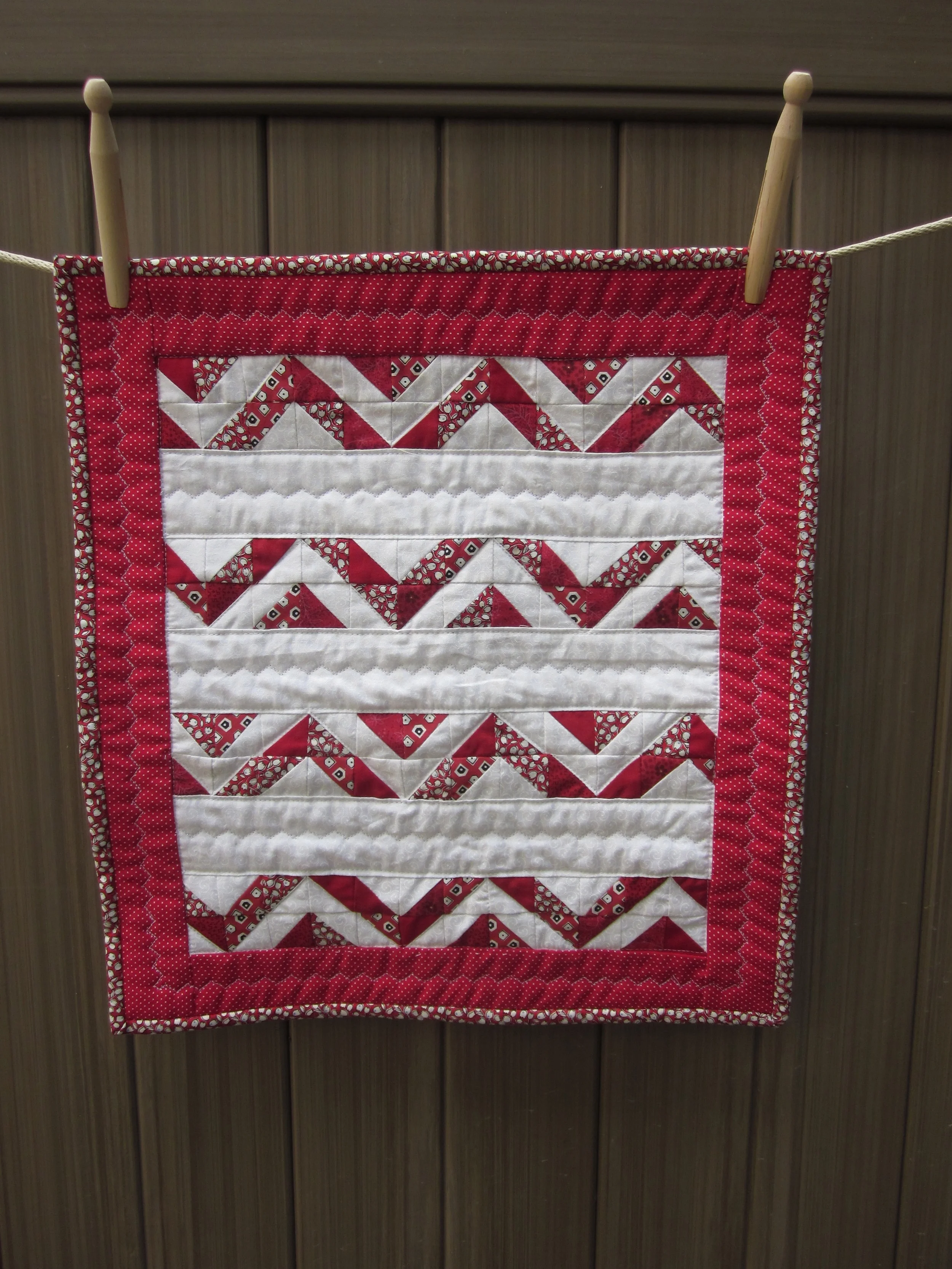 R&W Doll quilt.jpg