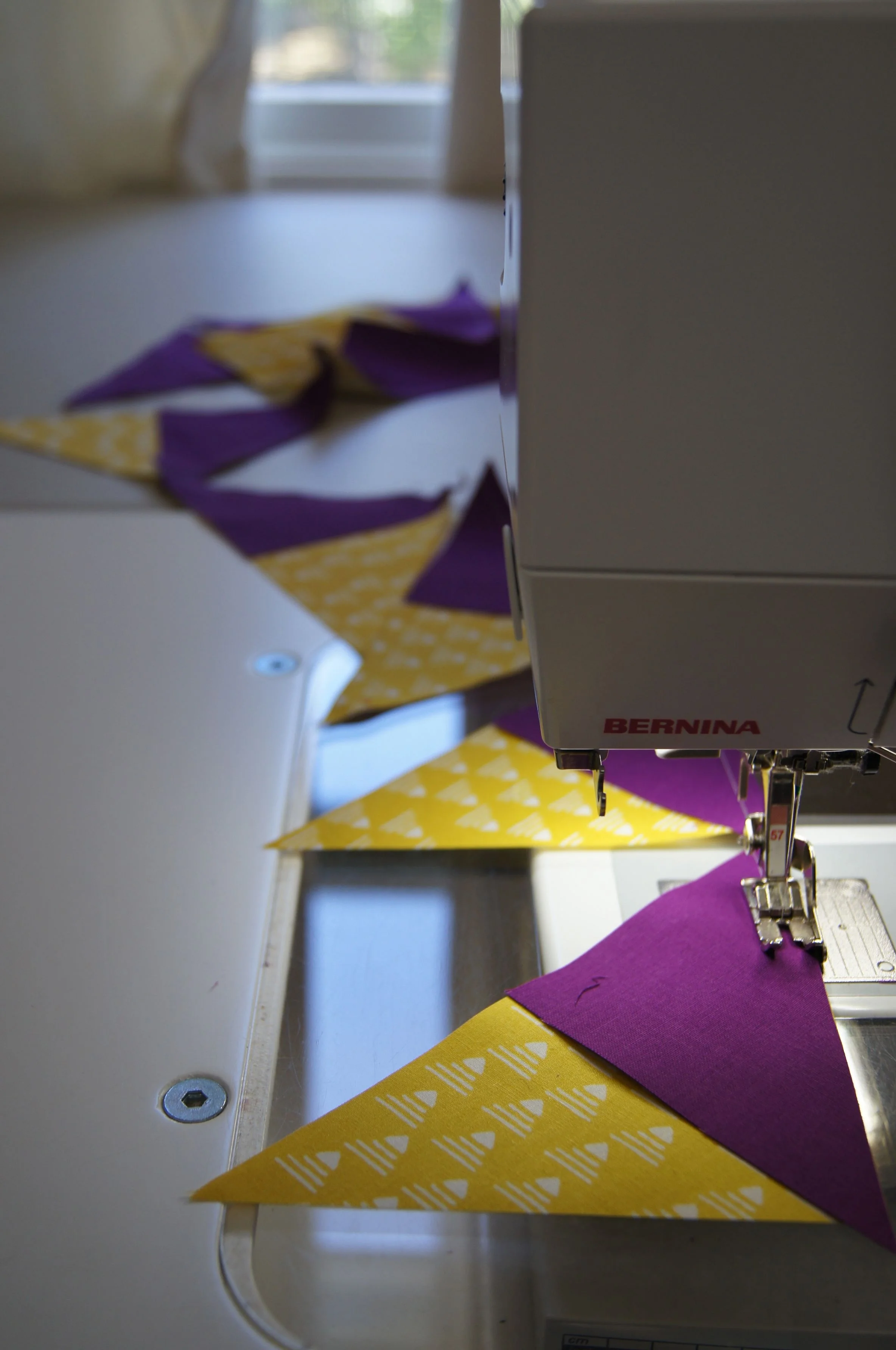 Chain of sewn flying geese units